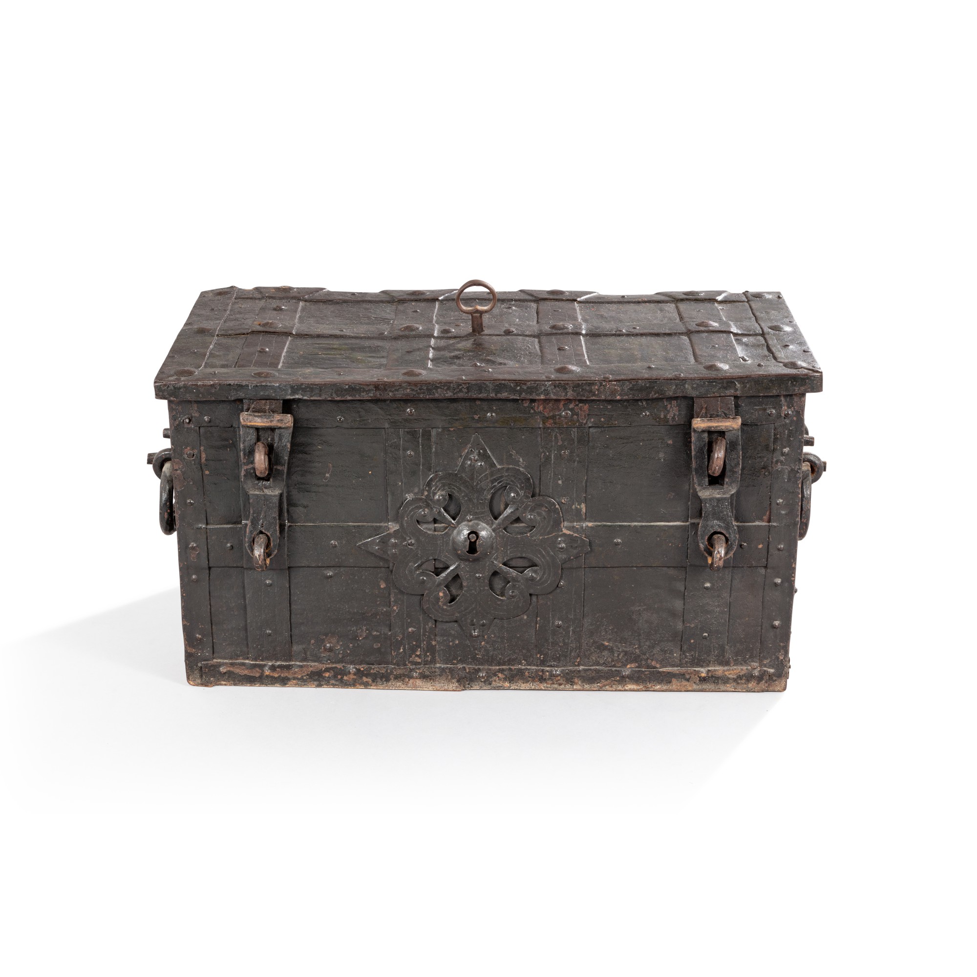 ANCIENNE CAISSE EN fer coffre en fer fait fait main vers 1870 coffre