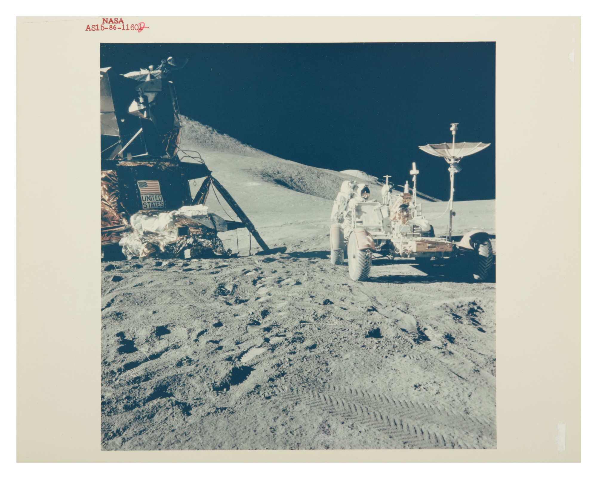 [APOLLO 15] LMP IRWIN WORKING AT THE LUNAR ROVING VEHICLE. VINTAGE NASA ...