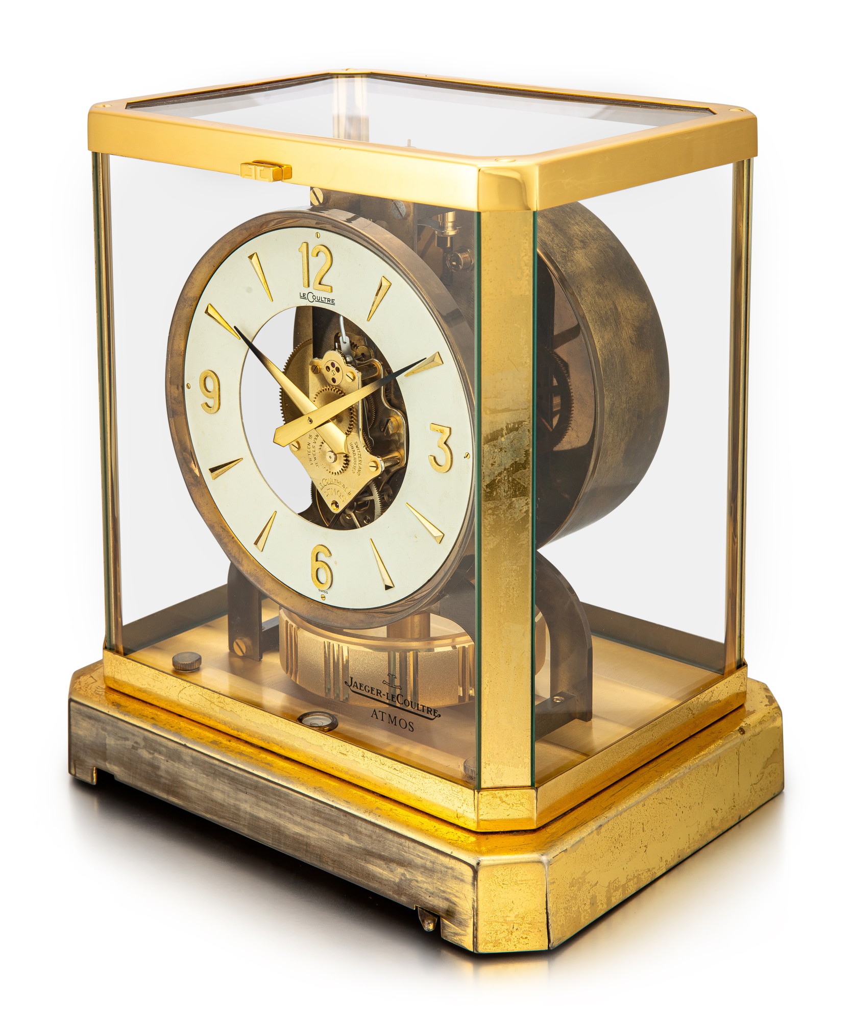 LECOULTRE ATMOS, A GILT BRASS ATMOS CLOCK, CIRCA 1980 Watches