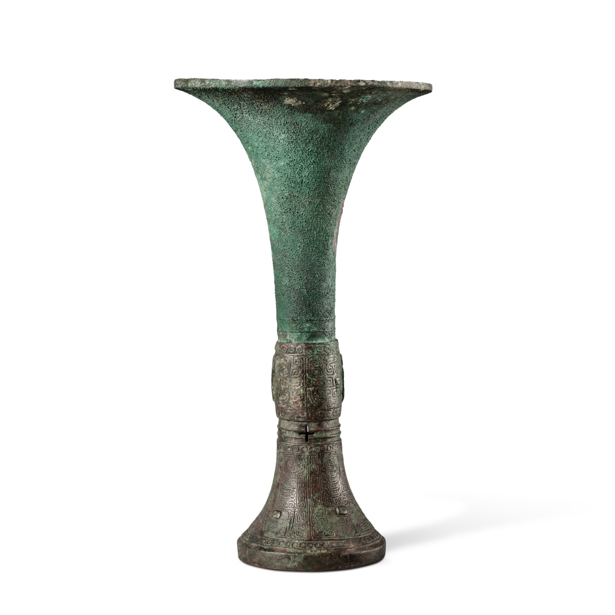 An inscribed archaic bronze ritual wine vessel (Gu), Late Shang dynasty ...