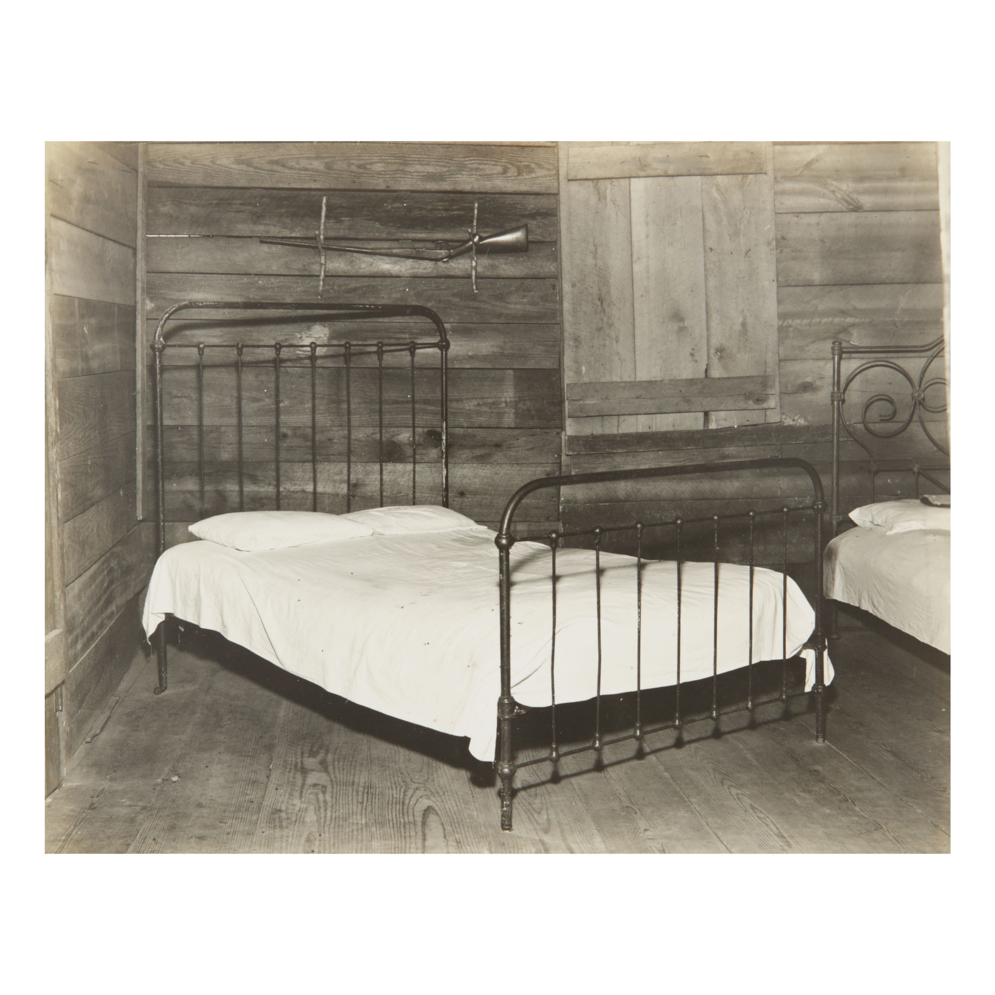 WALKER EVANS BED, TENANT FARMHOUSE, HALE COUNTY, ALABAMA