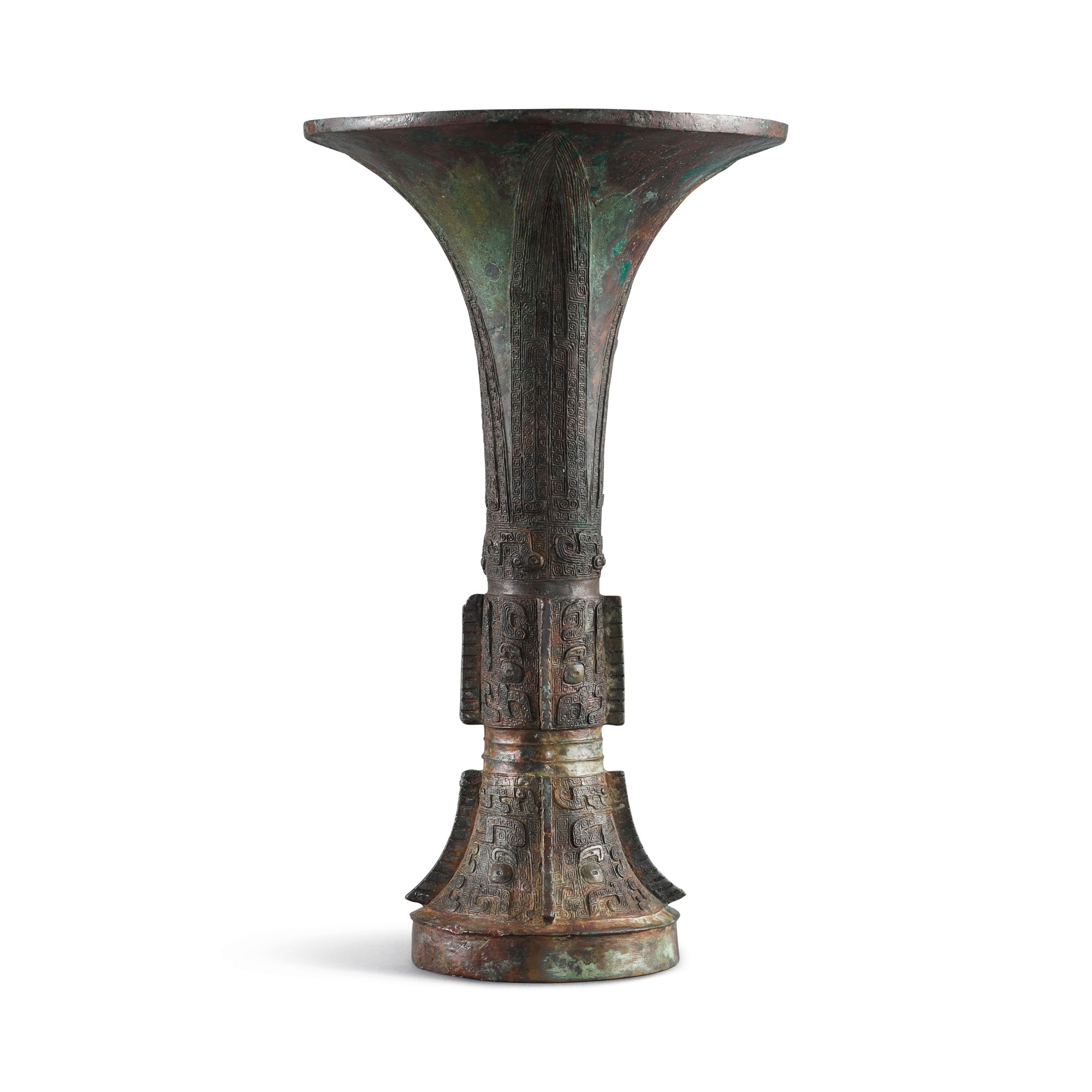An inscribed archaic bronze ritual wine vessel, gu, Late Shang dynasty ...