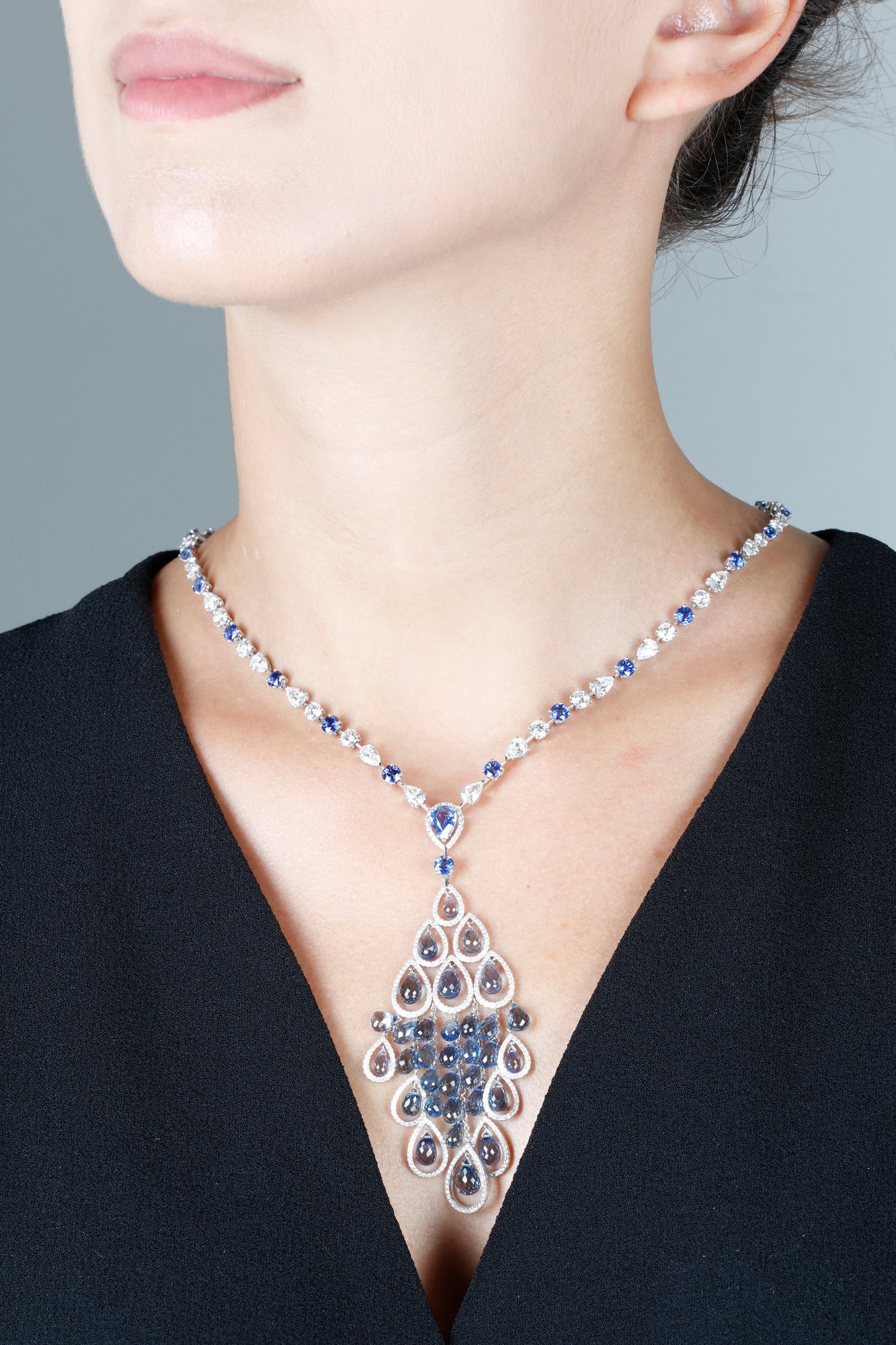 GRAFF | SAPPHIRE AND DIAMOND NECKLACE | The Weekly Edit: Fine Jewels ...