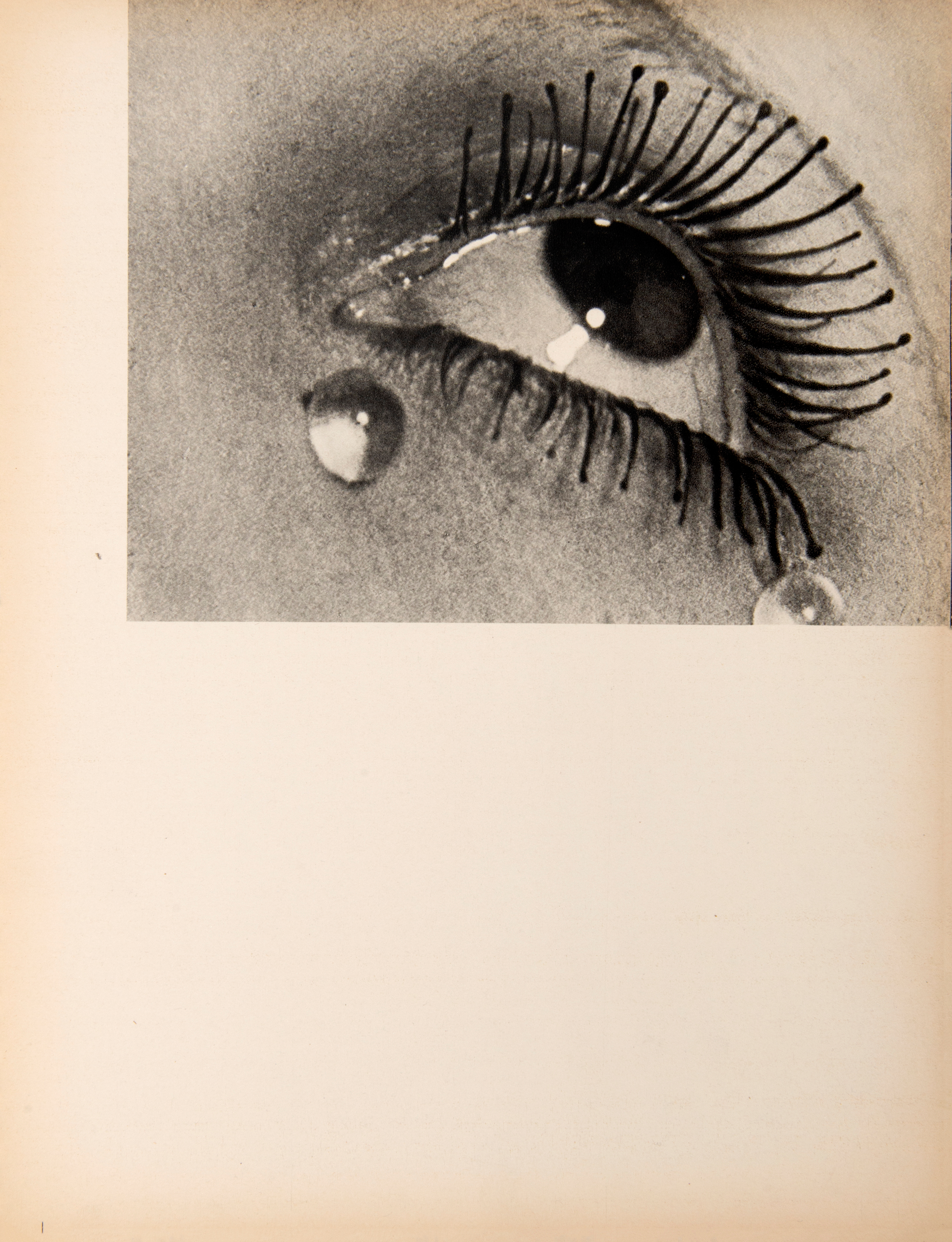 洋書 Man Ray Portraits Photographs by Man Ray: 105 Works, 1920-1934: Ray, Man