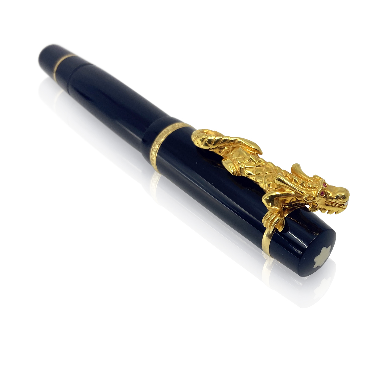 MONTBLANC Year Of The Golden Dragon Theme Edition Fountain Pen