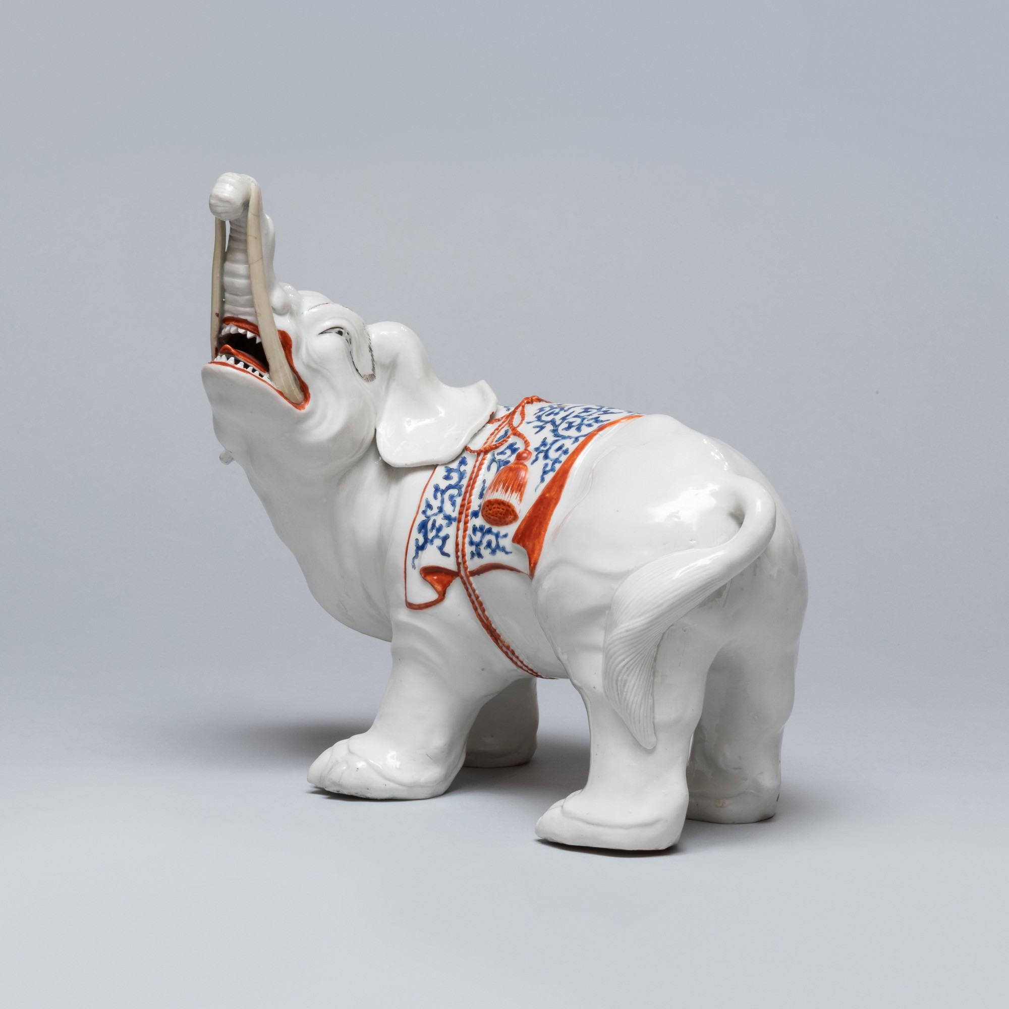A KAKIEMON MODEL OF AN ELEPHANT, EDO PERIOD, LATE 17TH CENTURY Fine