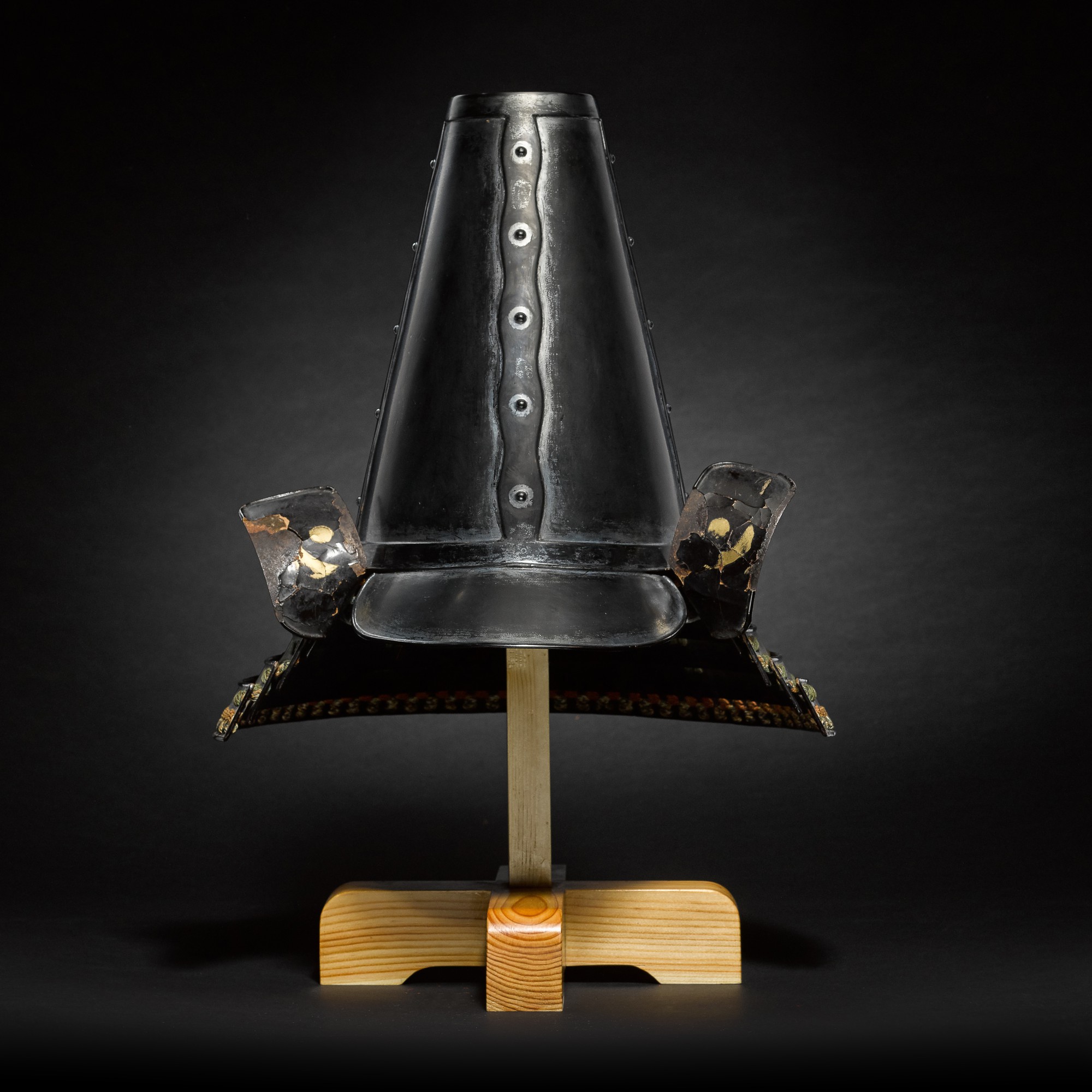 A Kawari kabuto [unusually shaped helmet] | Edo period, 17th century ...