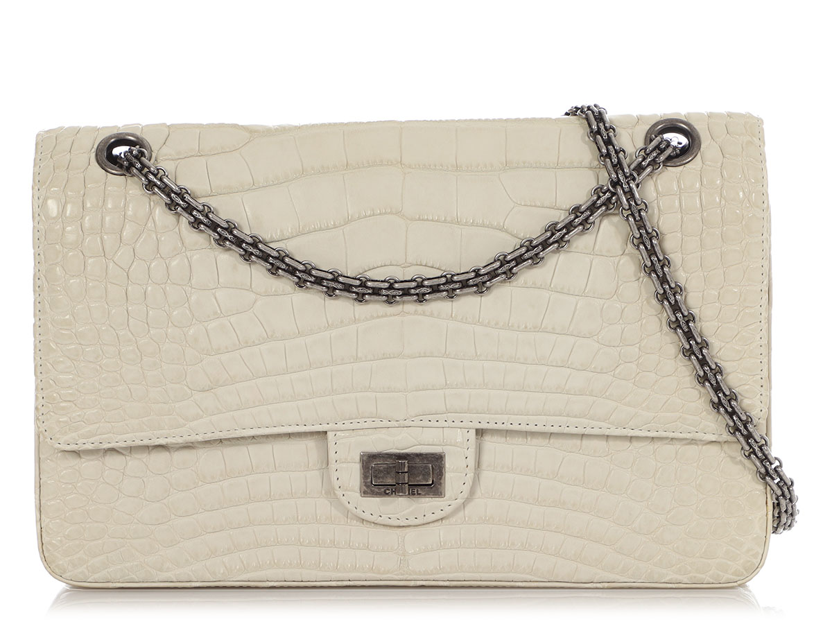 chanel-off-white-alligator-2.