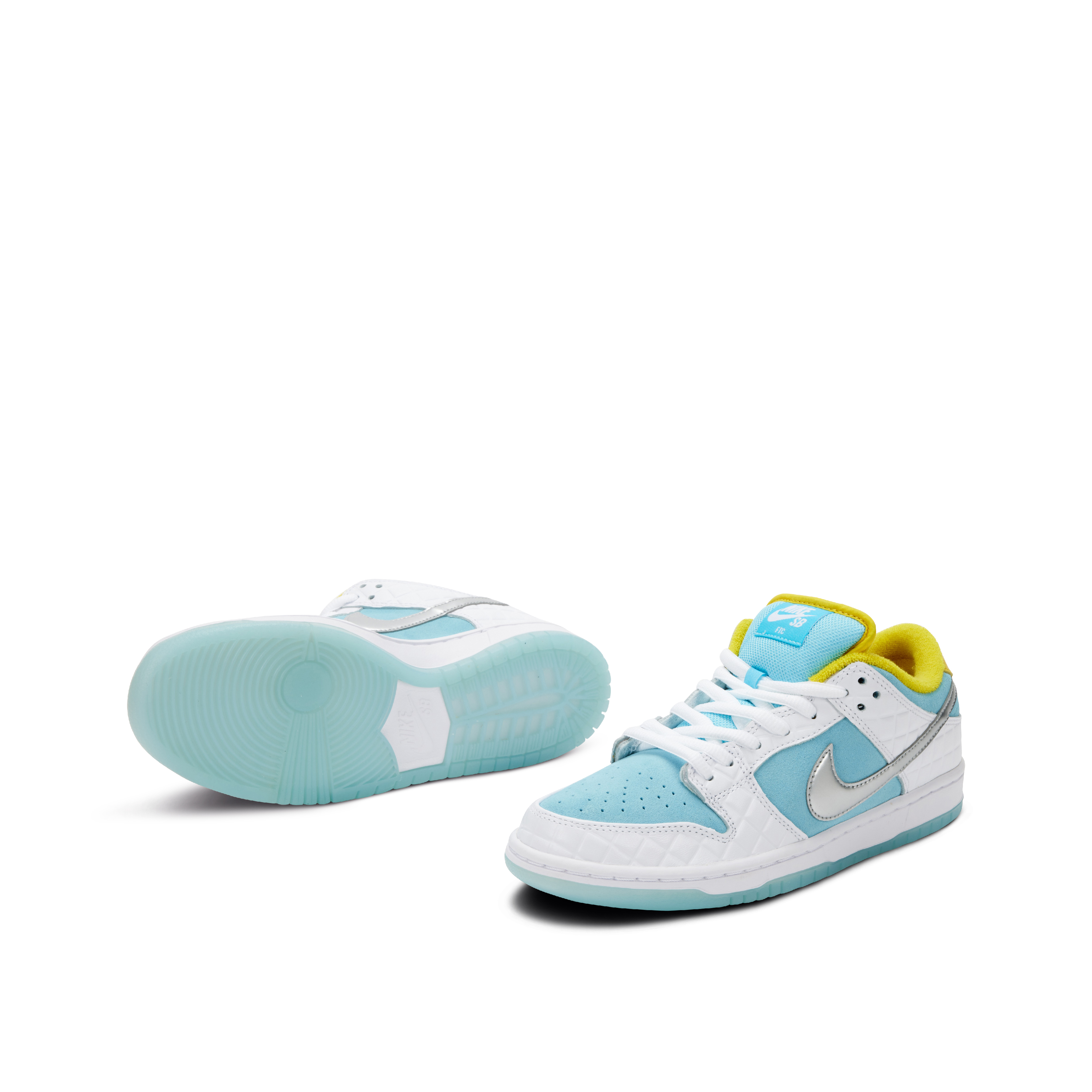 765sneakers-c88jn-t3-02.jpg