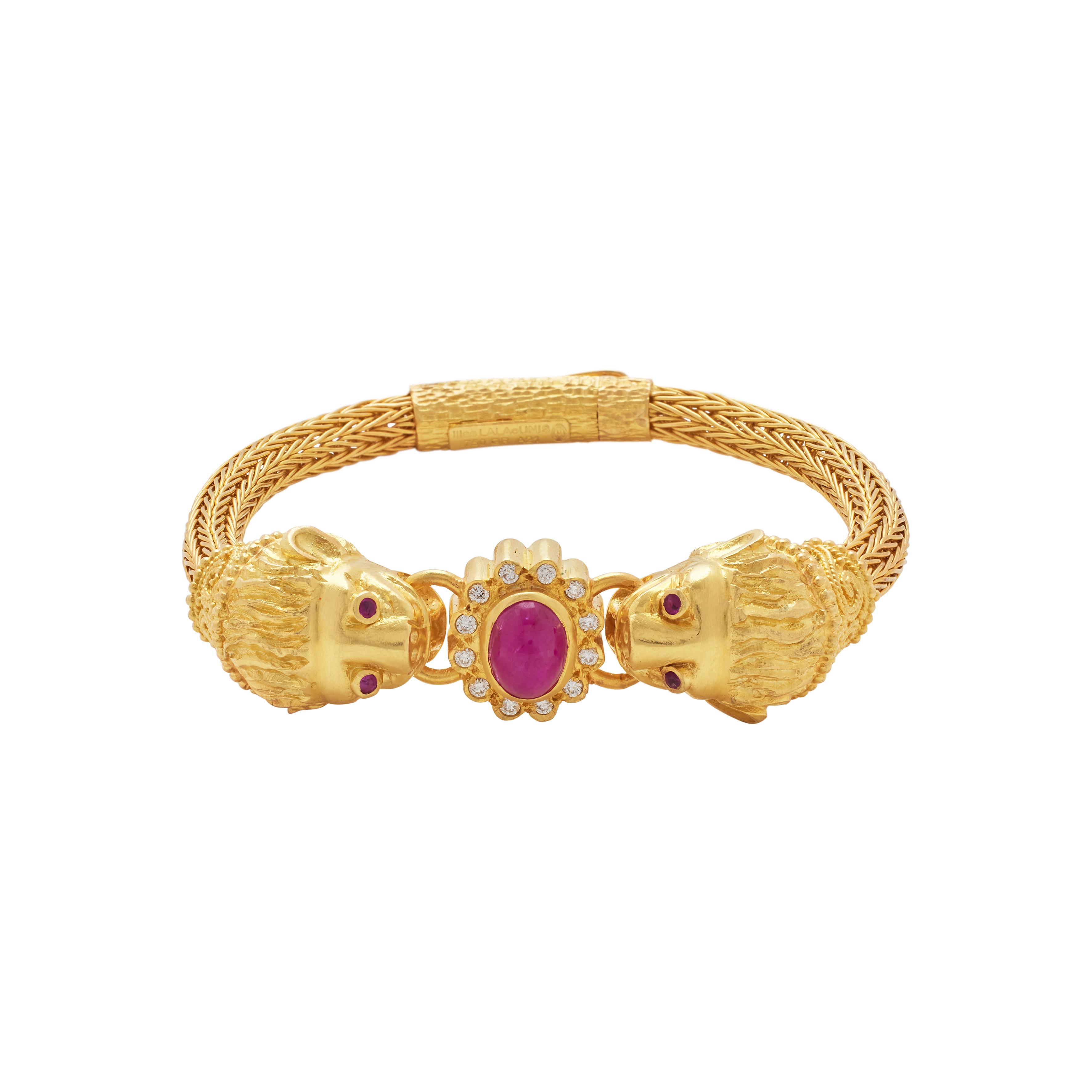 Ilias Lalaounis 金ブレスレット Lalaounis Lion Hinged Bracelet 18K Yellow Gold