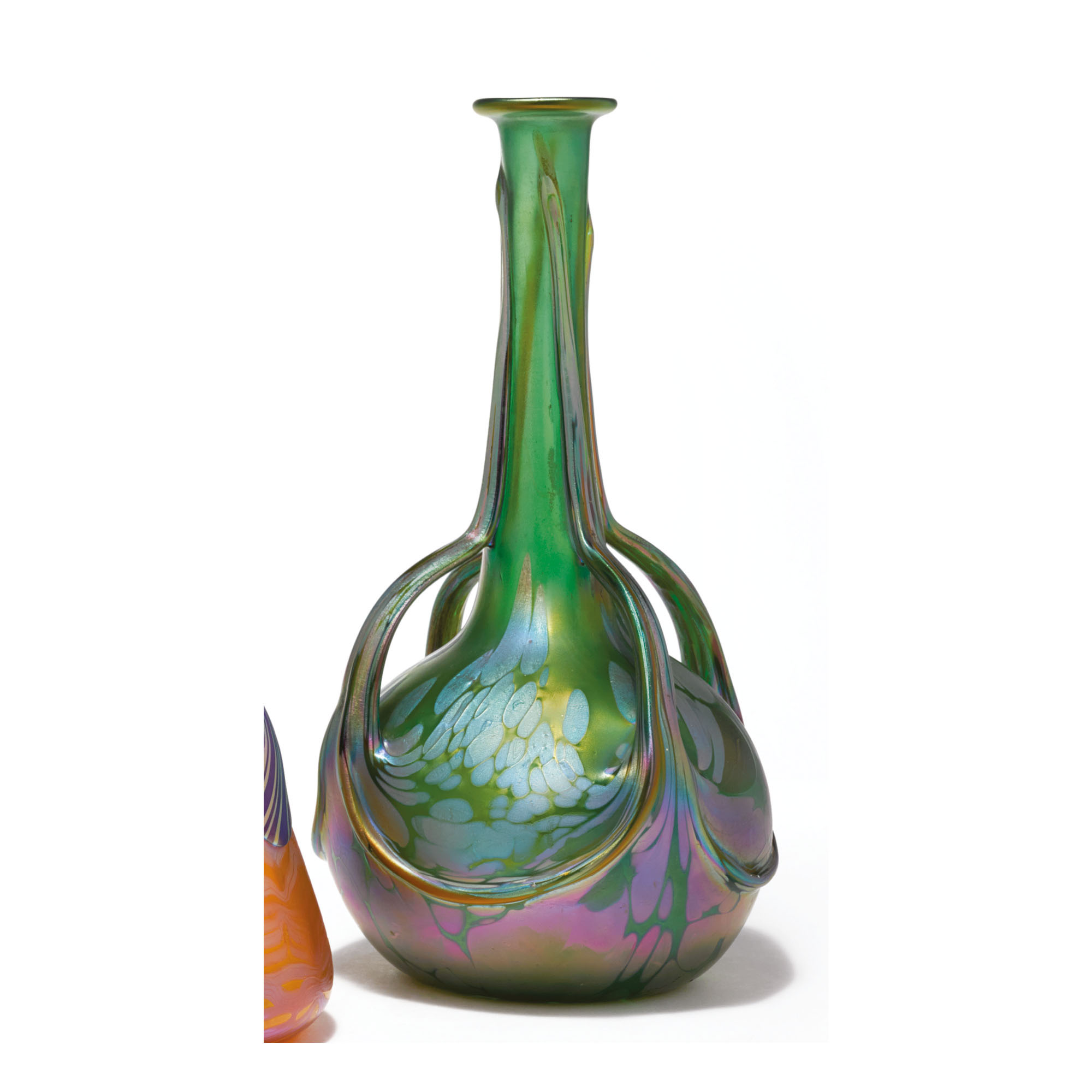 LÖTZ FOURHANDLED VASE Design 2020 Sotheby's
