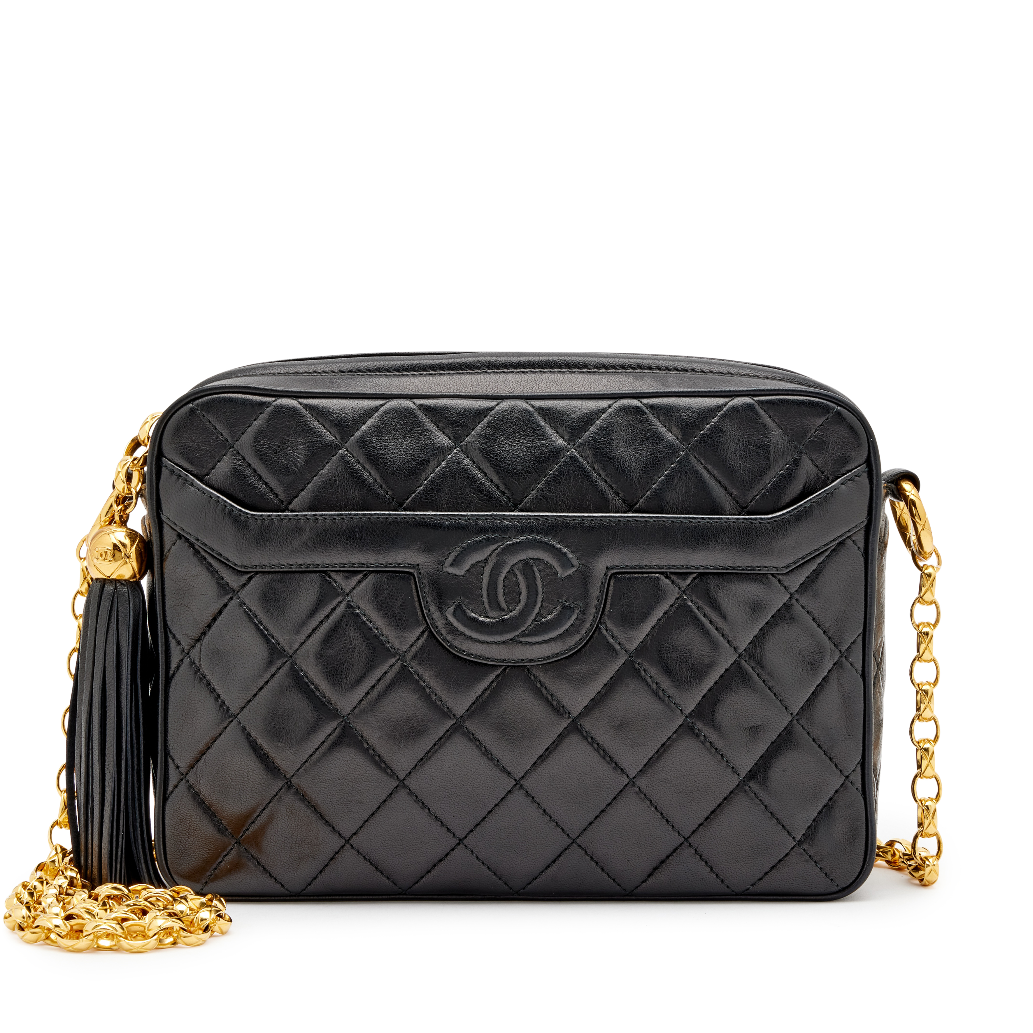 CHANEL　　VINTAGE　made in ITALY Chanel Vintage Black Quilted Lambskin Large Tassel Camera