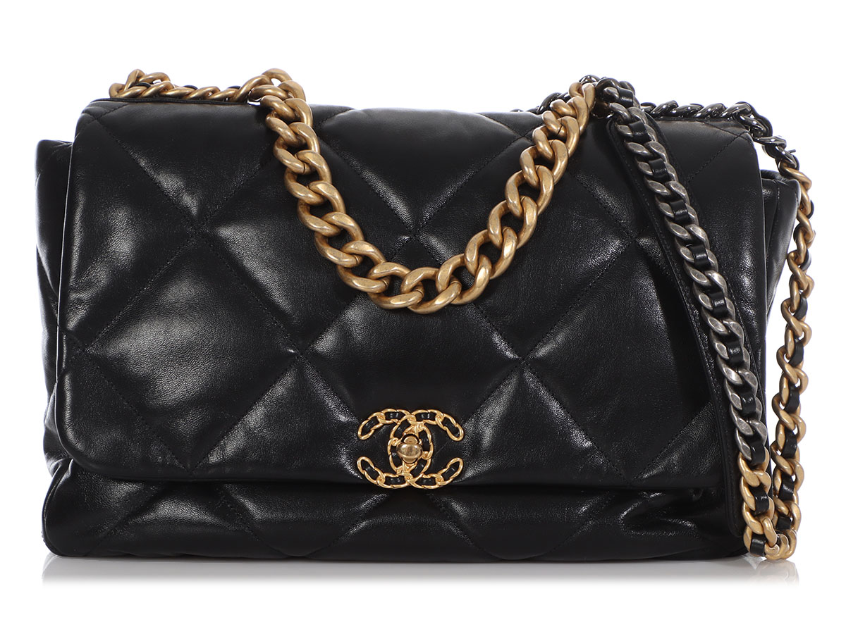 chanel-black-quilted-goatskin-