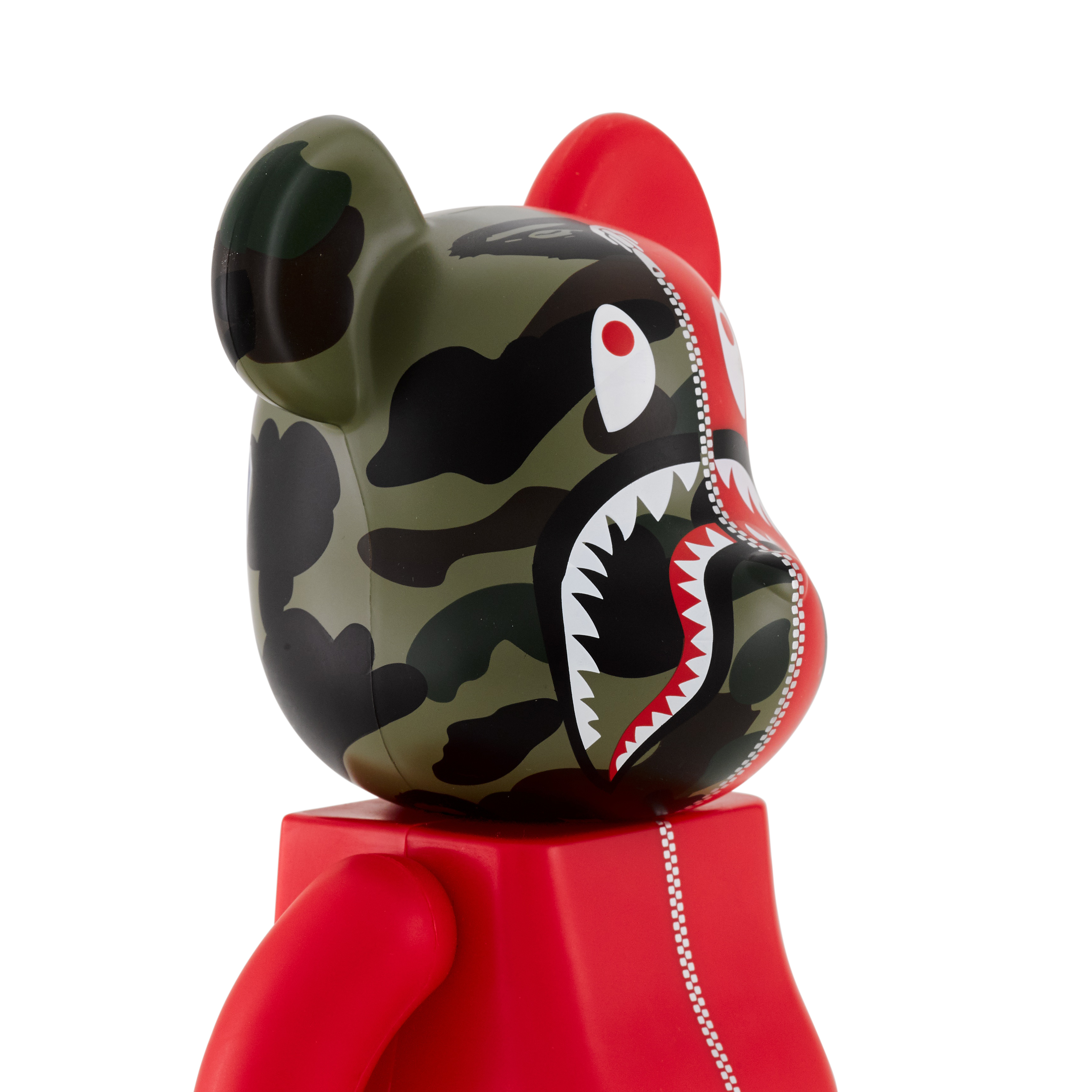 Medicom Toy BEARBRICK BAPE 1st Camo Red Shark 400% Available For 