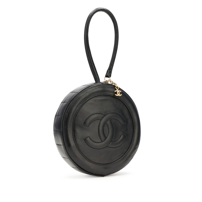 Black Lambskin CC Round Wristlet Clutch Gold Hardware, 20022003