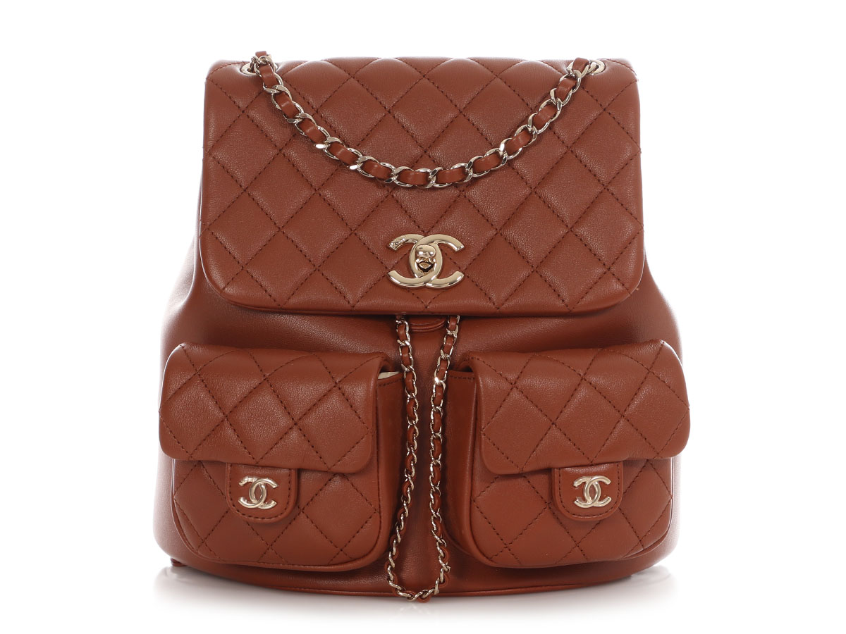 chanel duma leather backpack Luxurious Coral Pink EE2902UKDimensions Chanel Duma Backpack | Etoile