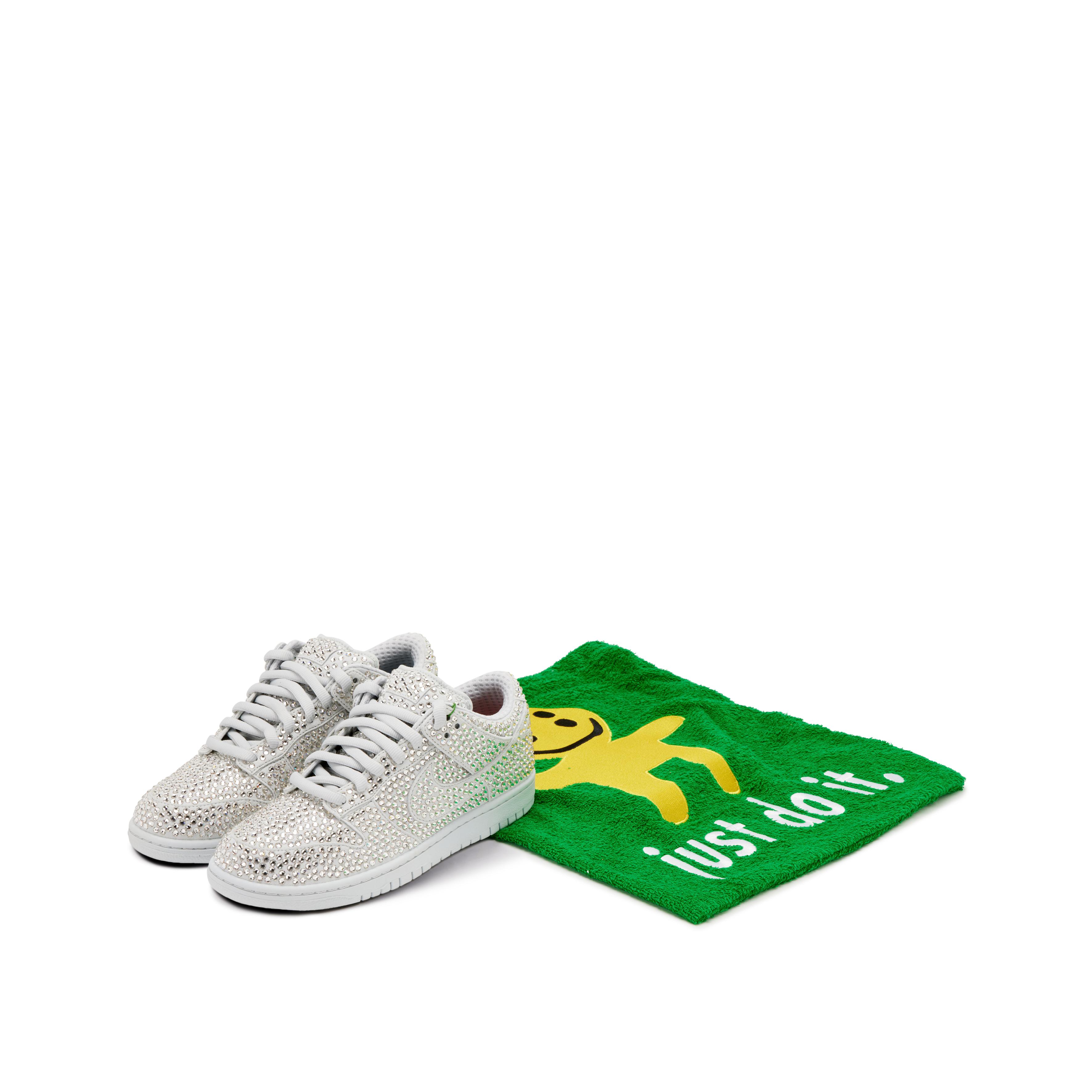 cactus plant flea market x nike dunk low pure platinum