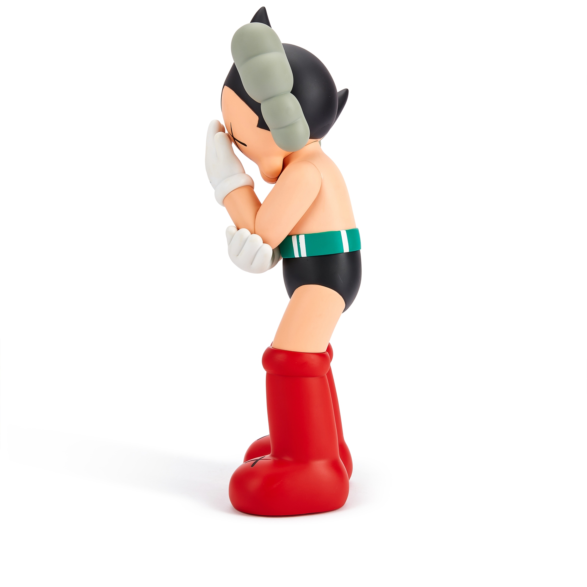 KAWS カウズ Astro Boy Vinyl Figure Red KAWS Astro Boy Vinyl Figure Red - US