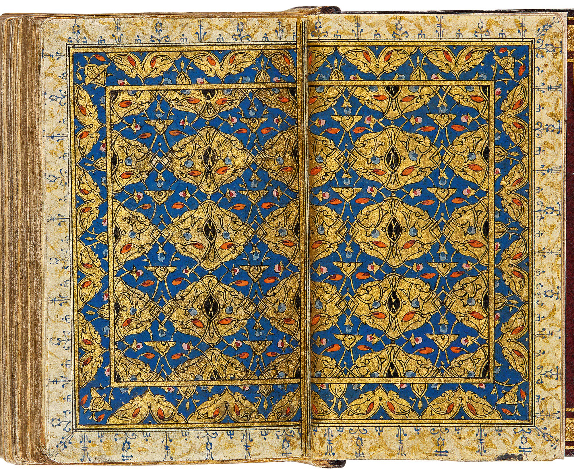 AN ILLUMINATED MINIATURE QUR’AN, TURKEY, OTTOMAN, 16TH CENTURY Arts