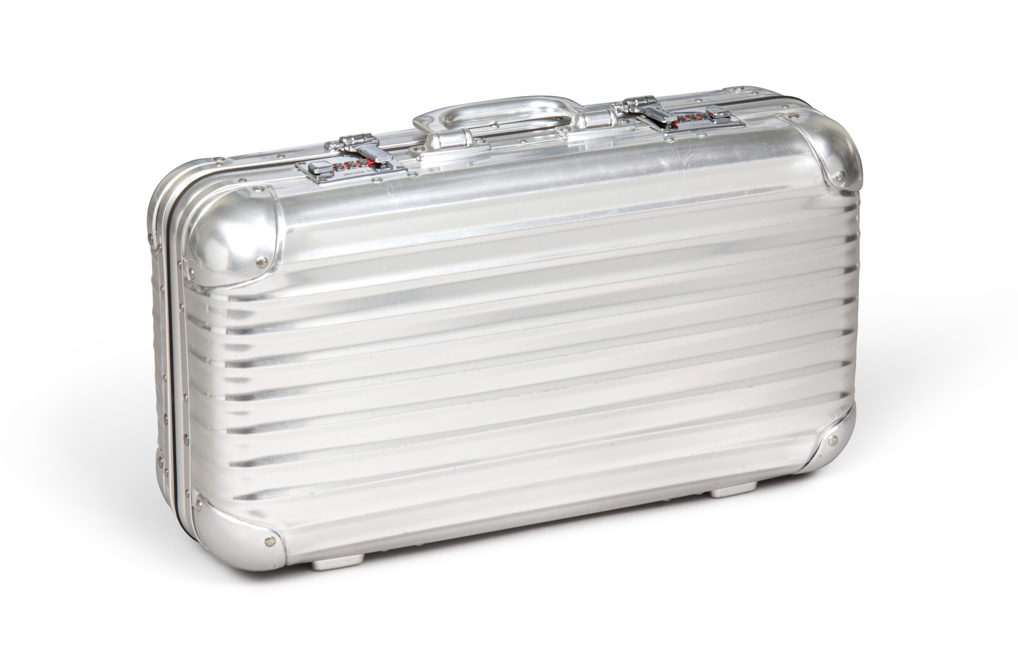Rimowa, Cologne An aluminum case | Rimowa, Cologne Malette en aluminium ...