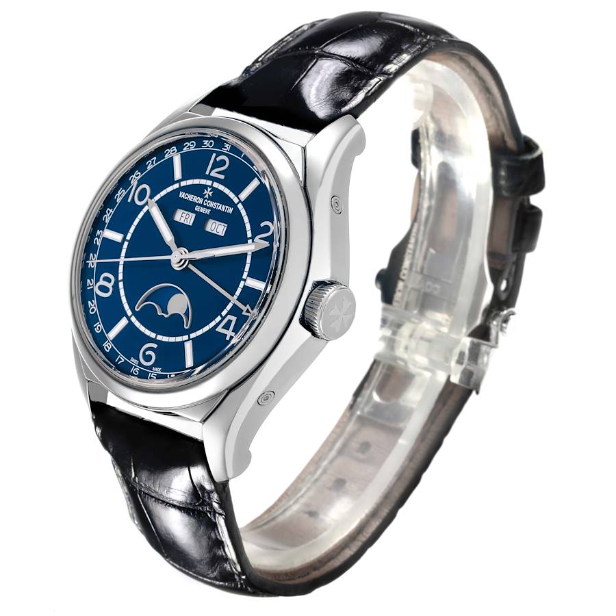 Vacheron Constantin Fifty Six Complete Calendar (Reference 4000E/000A-B548). A stainless steel automatic wristwatch with day, date, month, and moonphase. 2018 - Image 3