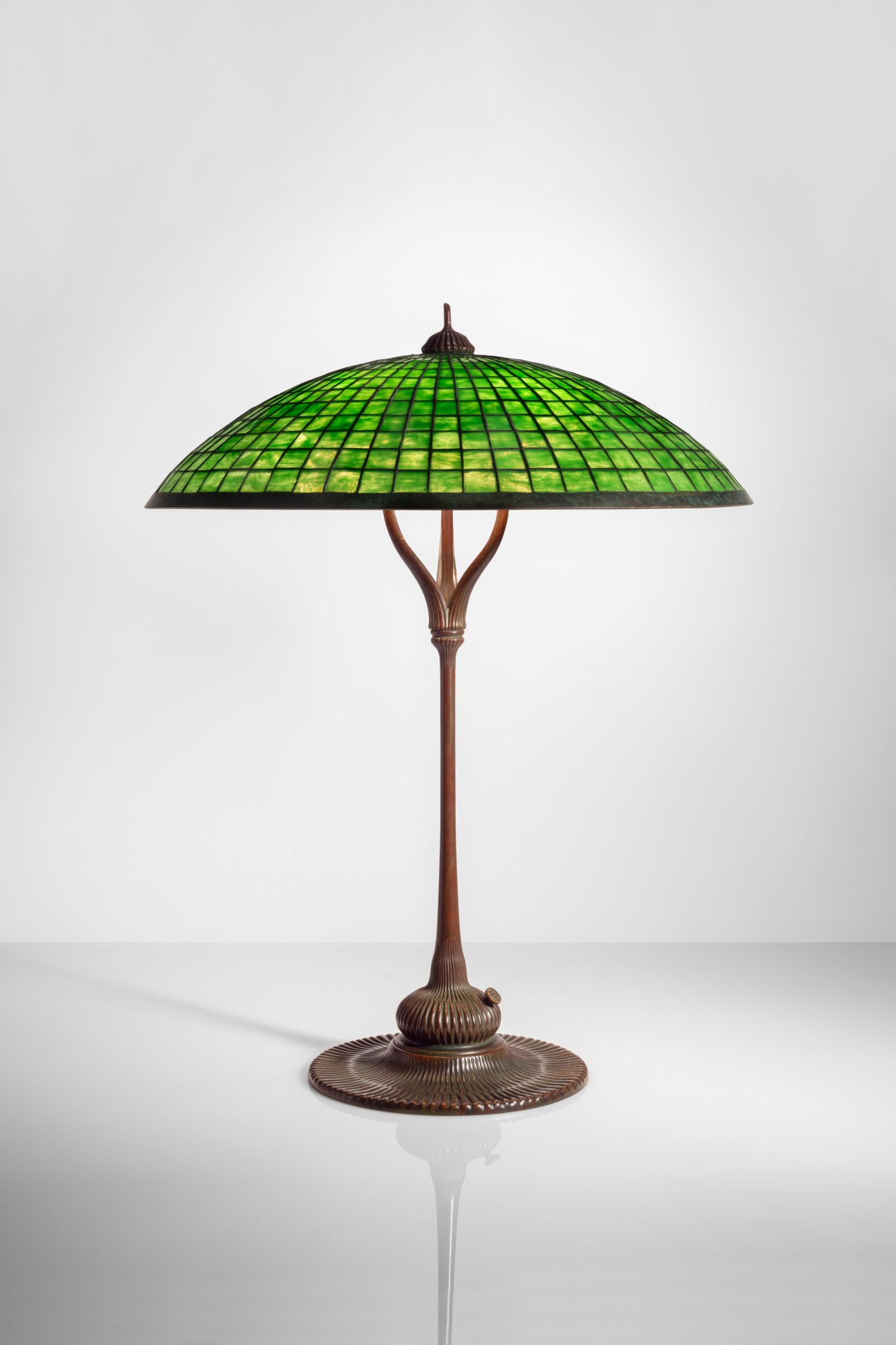 “Parasol” Table Lamp Important Design 2022 Sotheby's