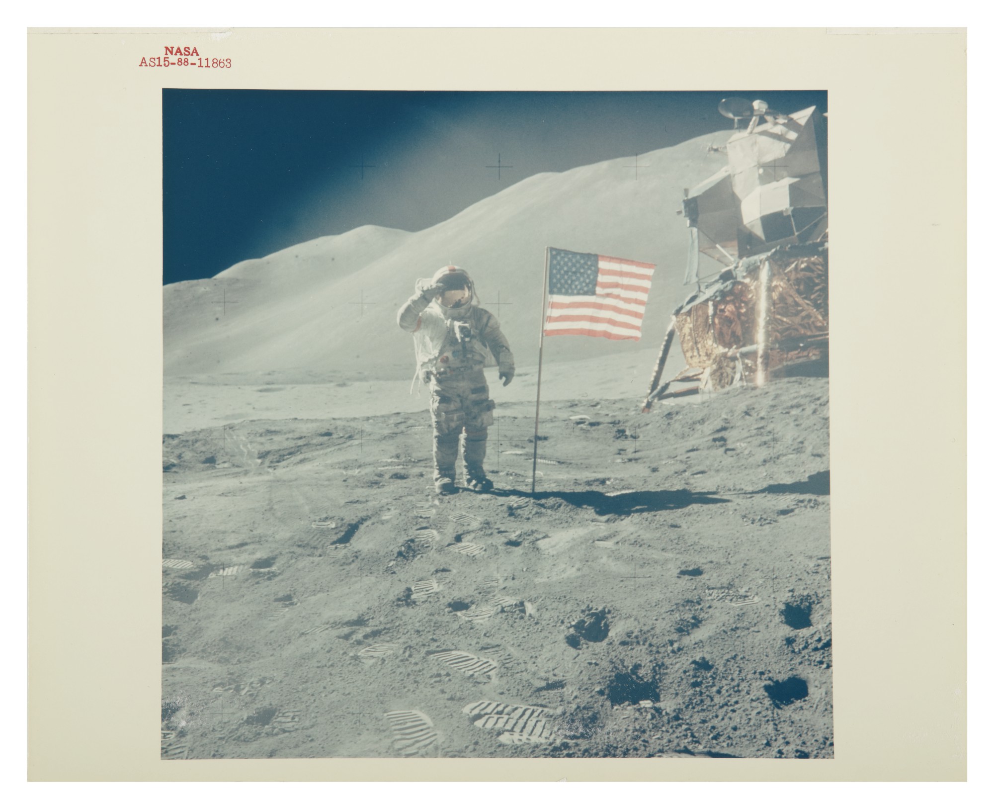 [APOLLO 15] DAVE SCOTT GIVING A MILITARY SALUTE BESIDE THE US FLAG ...