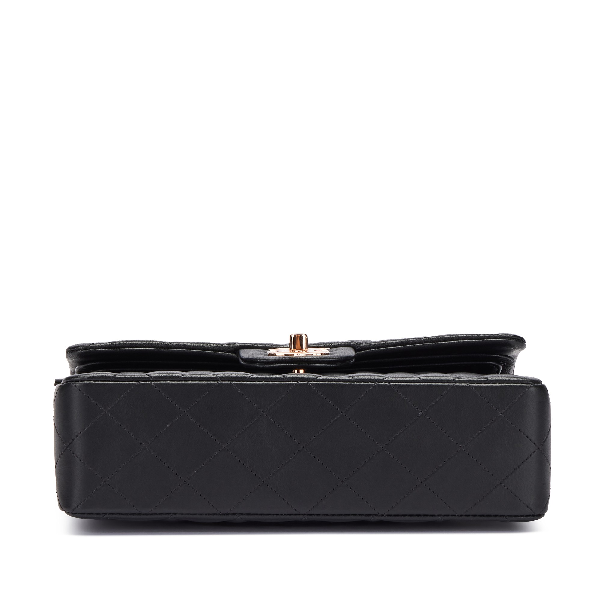 chanel so black medium flap