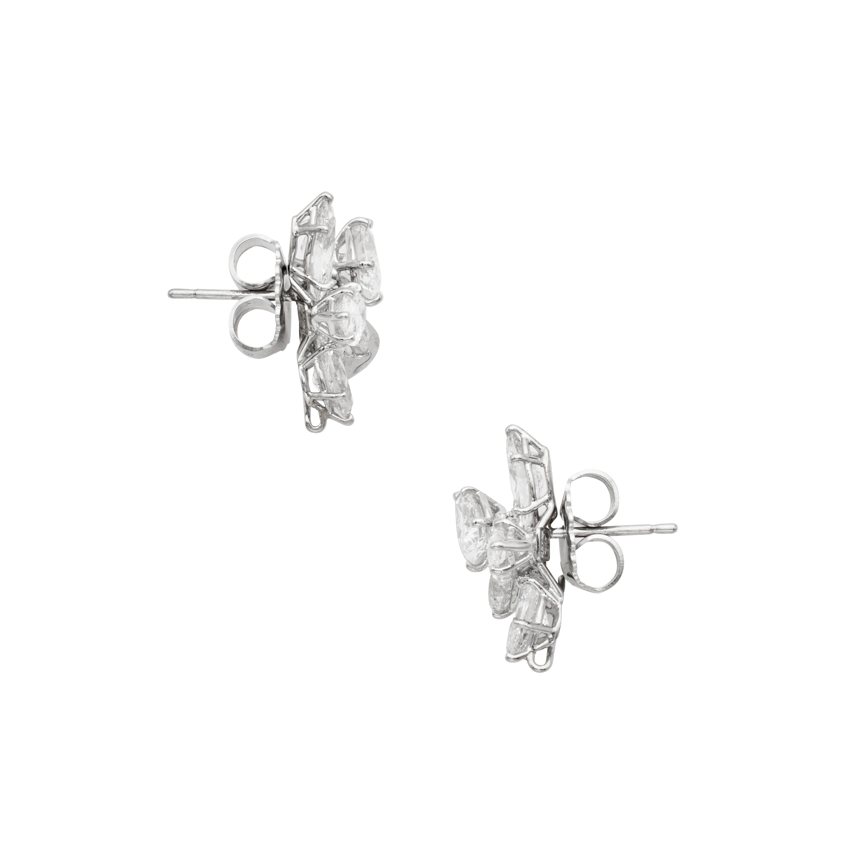 Harry Winston Platinum And 8.00ctw Diamond Cluster Earrings