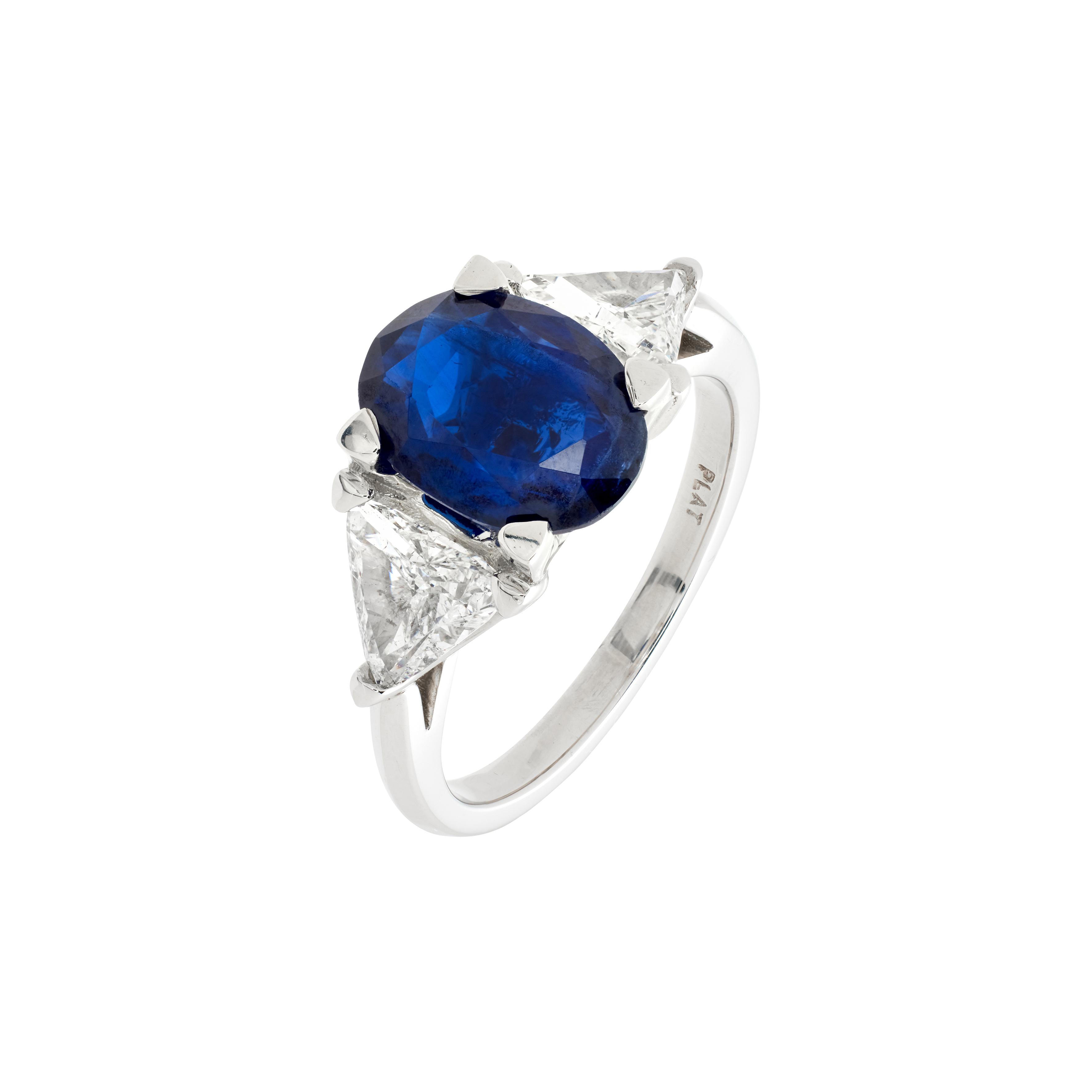 Platinum, 3.02ct Burmese Sapphire and Diamond Ring - Image 2