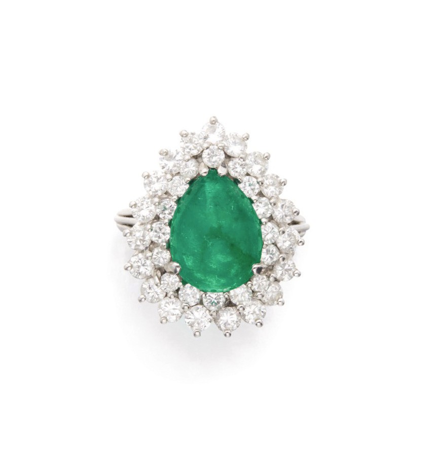 VAN CLEEF & ARPELS EMERALD AND DIAMOND RING Important Jewels 2020