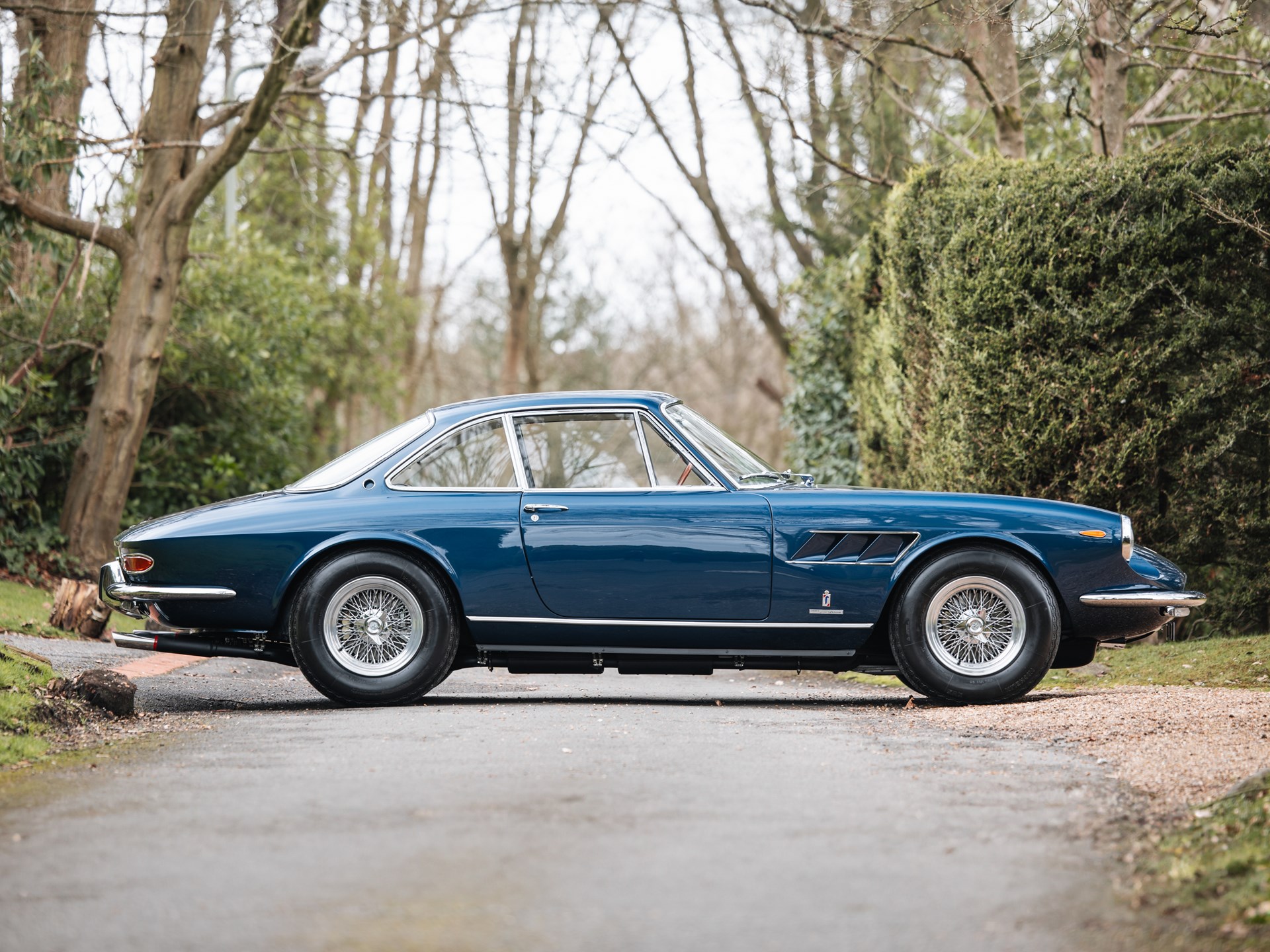 ビンテージ ポリトーイズ イタリア製 フェラーリ 330 GTC 1/43 ビンテージ ポリトーイズ イタリア製 フェラーリ 330 GTC 1/43