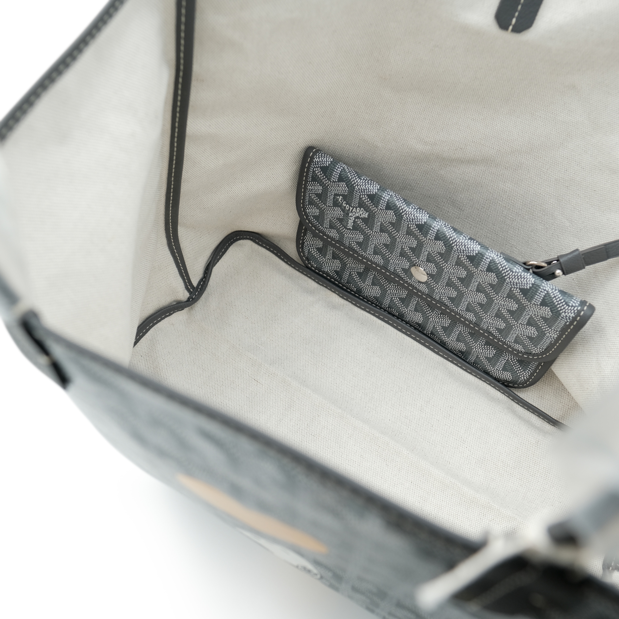 Goyard Grey Goyardine Canvas And Chevroches Calfskin Saint