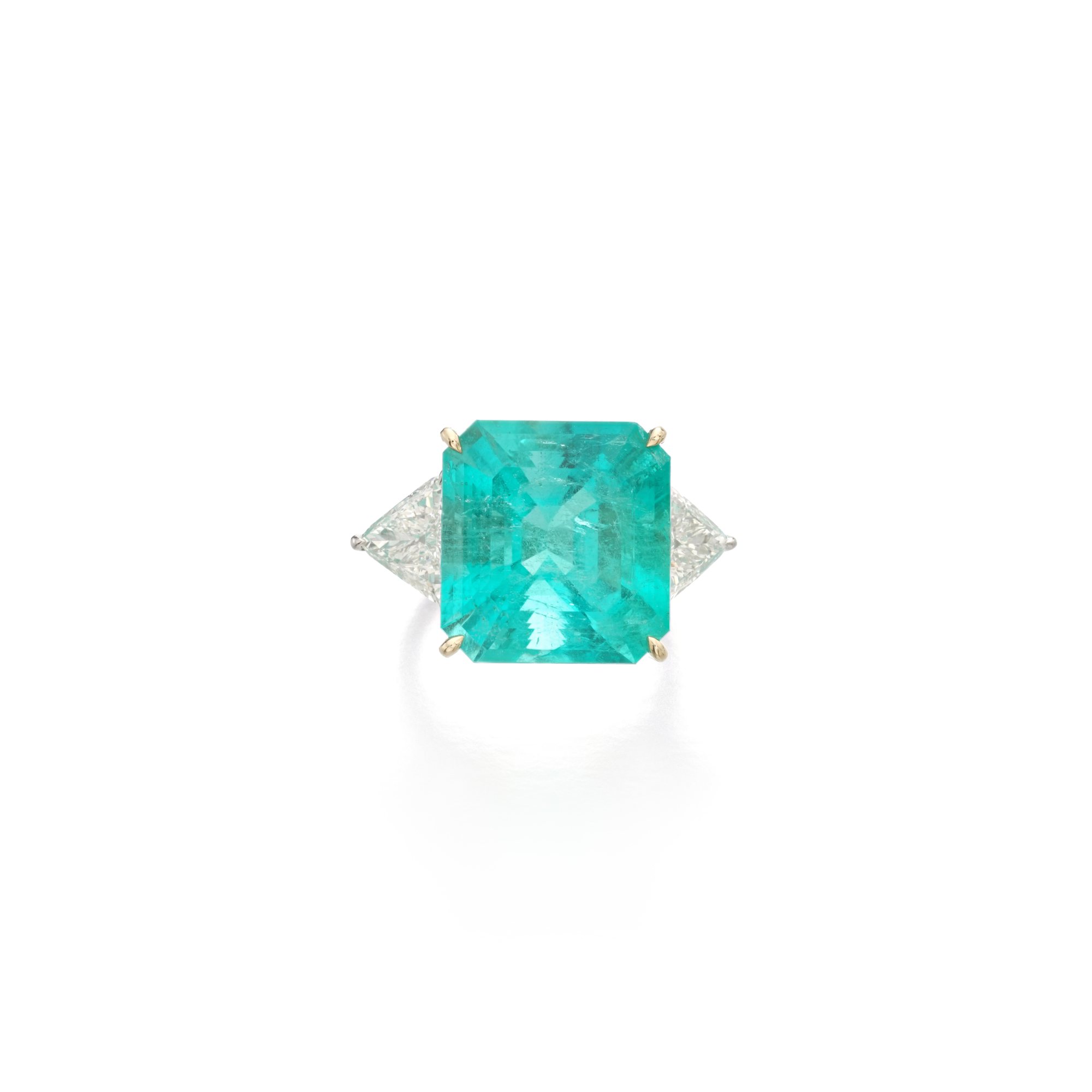 emerald-and-diamond-ring-important-jewels-2022-sotheby-s