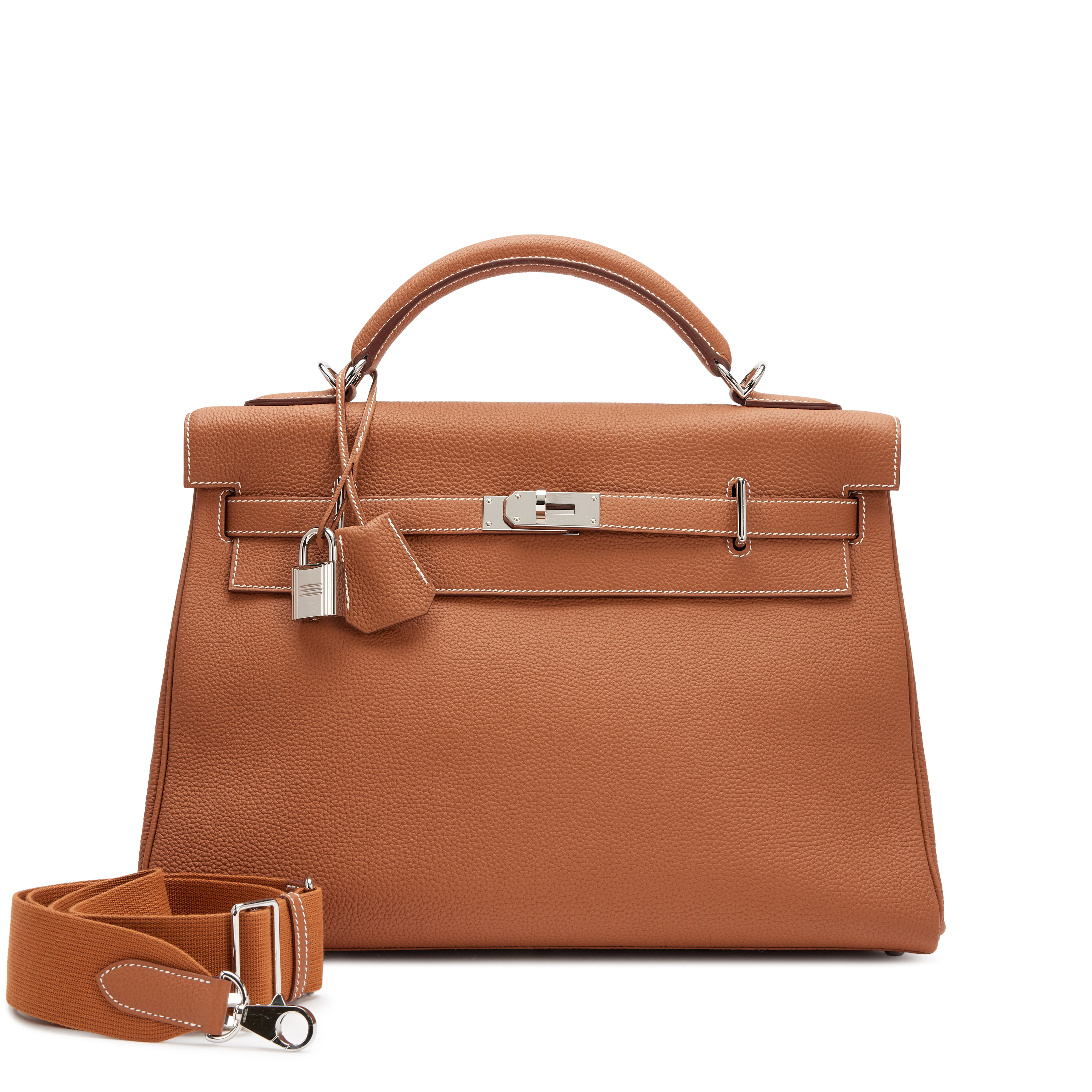 Hermès Gold Togo Maxi Kelly 42 Retourne Palladium Hardware, 2023
