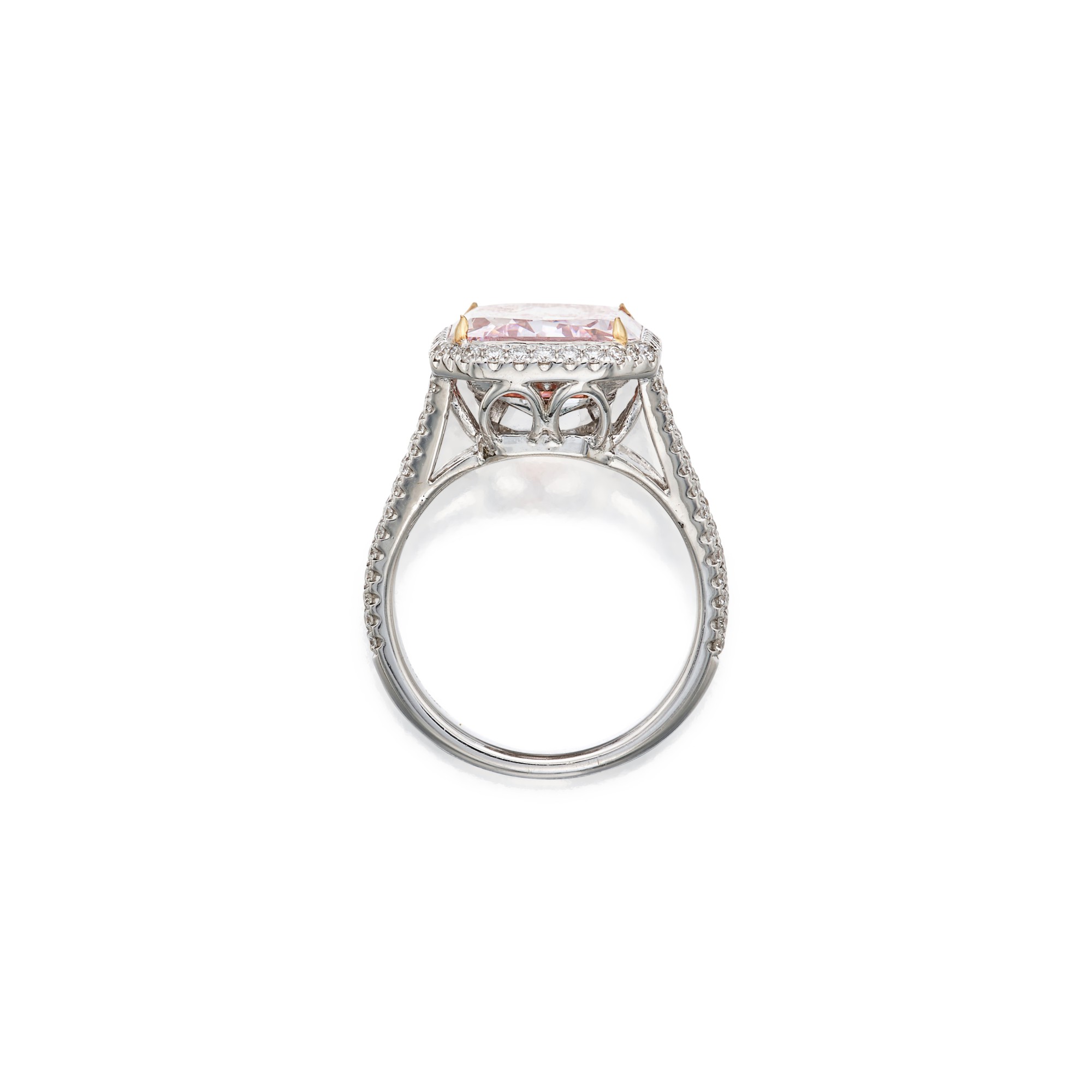 Rare and Magnificent Fancy Intense Purple-pink diamond ring | 罕有 ...