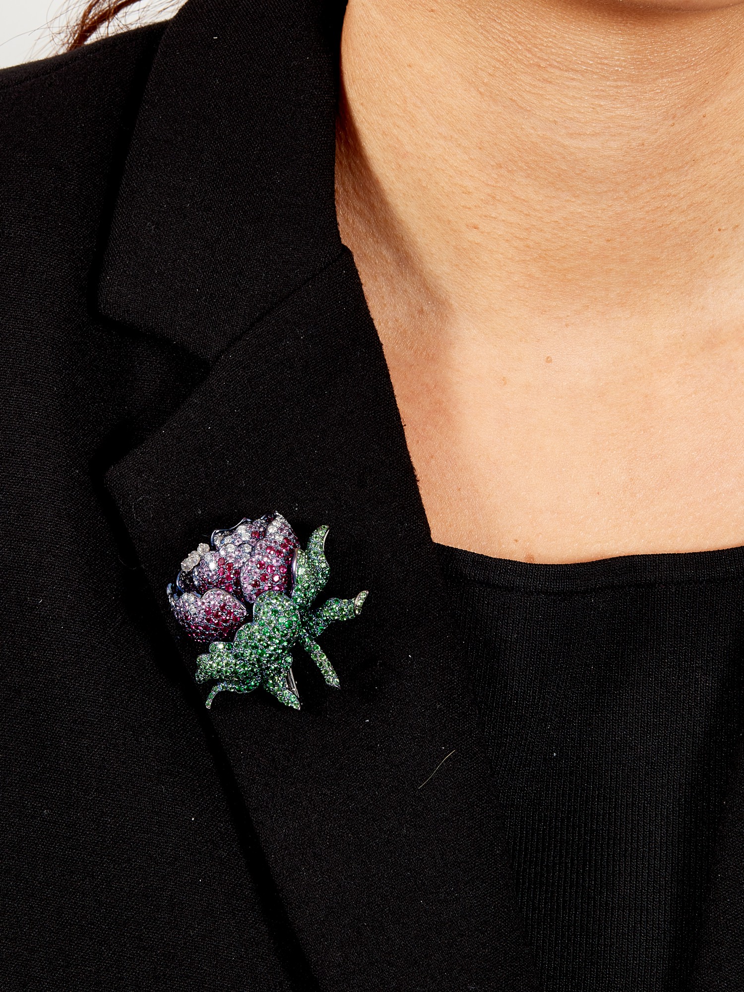 Carnet | Gem Set and Diamond Clip Brooch | Carnet | 寶石 配 鑽石 胸針 ...