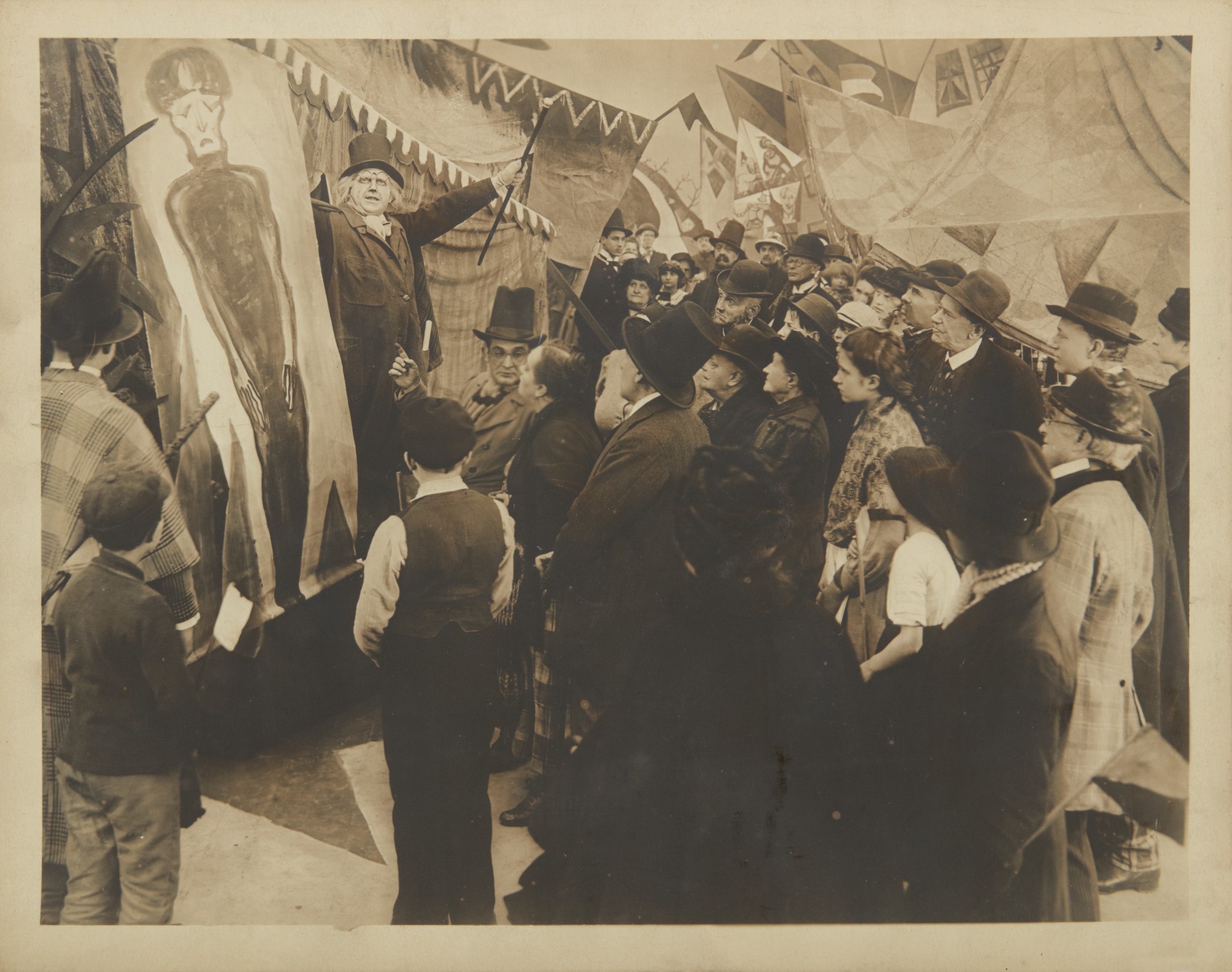 ROBERT WIENE AND WILLY HAMEISTER SELECTED FILM STILLS FROM THE