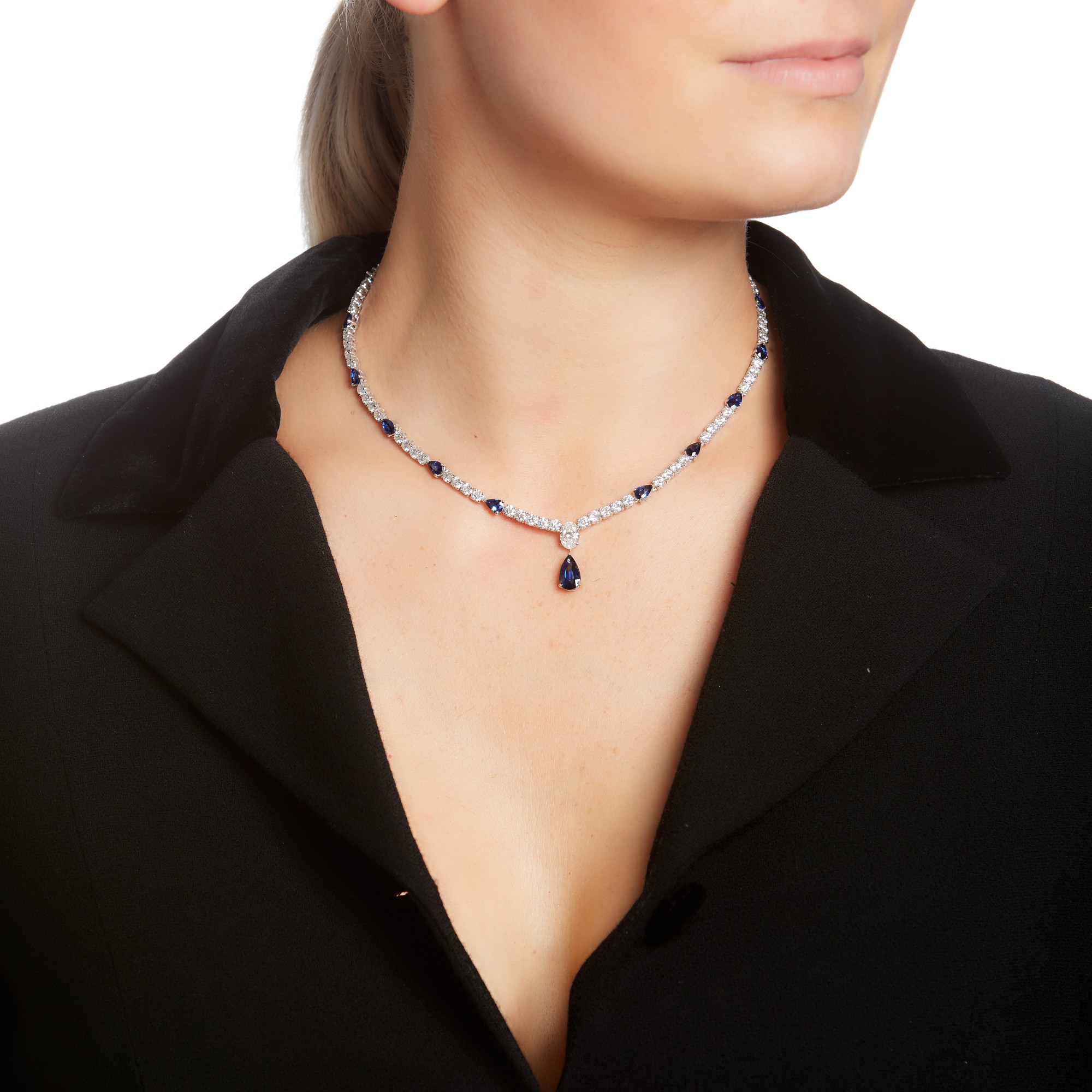 GRAFF | SAPPHIRE AND DIAMOND NECKLACE 