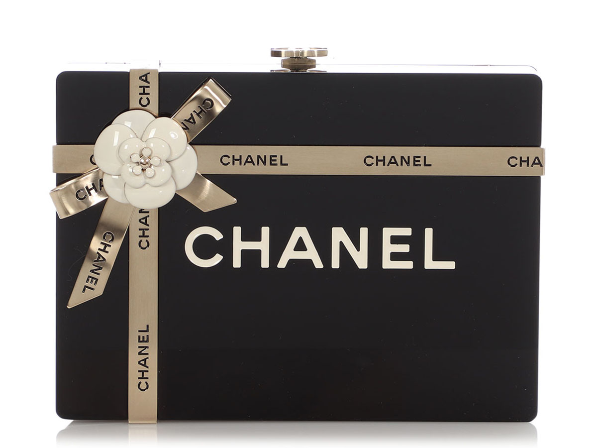 chanel-black-plexiglass-gift-