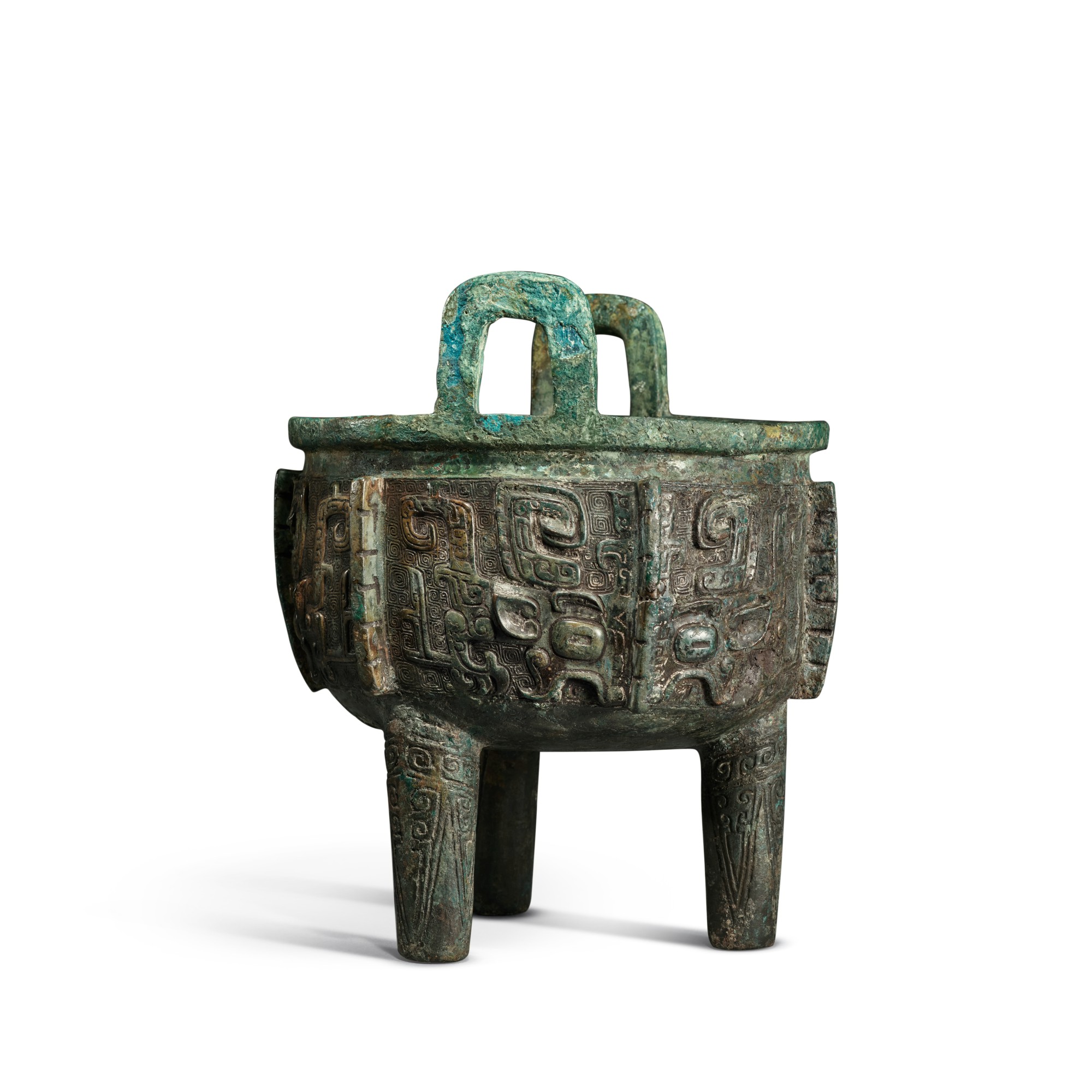 An archaic bronze ritual food vessel (Ding), Late Shang dynasty | 商末 ...