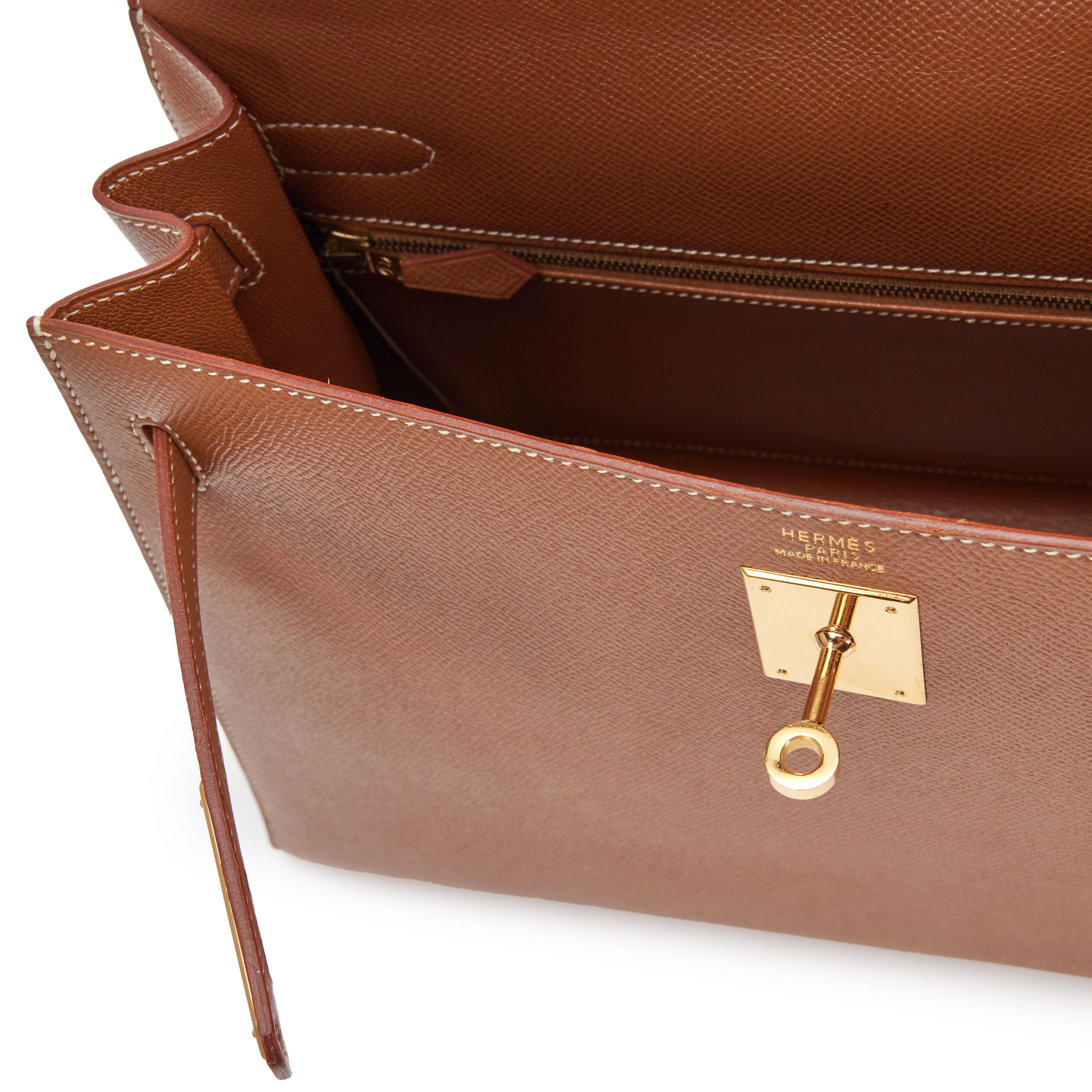 Hermès Vintage Gold Courchevel Sellier Kelly 32 Gold Hardware