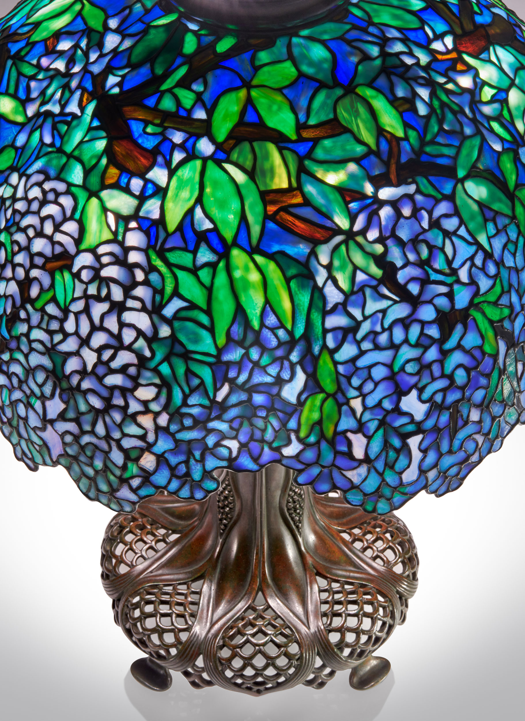 Louis Comfort Tiffany, Artistry in Glass: The Seymour and