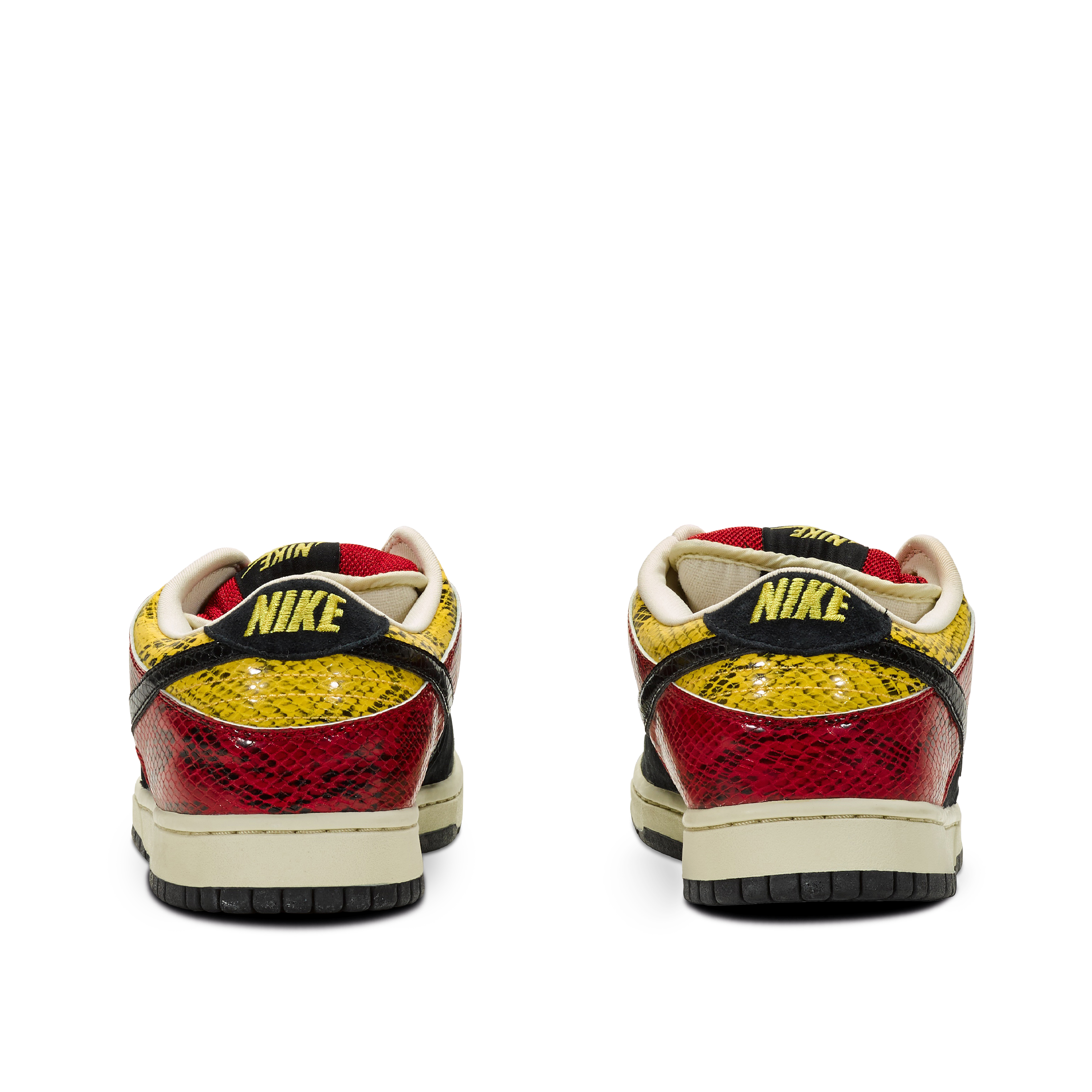 nike sb dunk coral snake