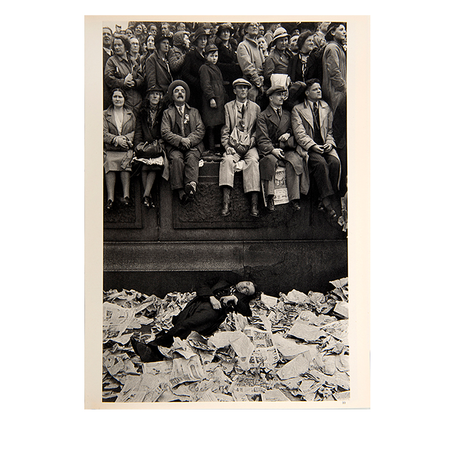 Henri Cartier-Bresson Vintage Images A La Sauvette: Photographies