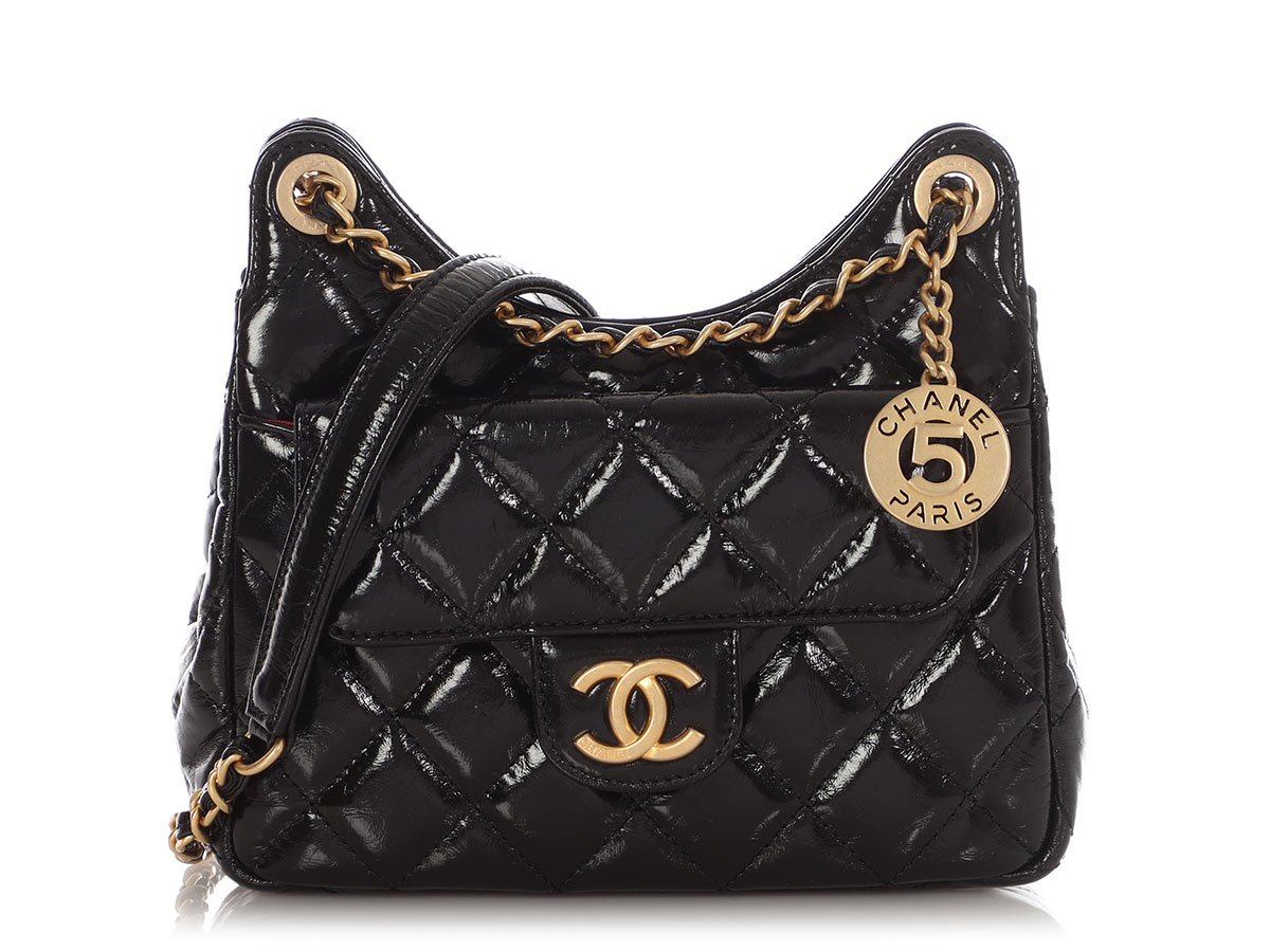 Chanel Black Quilted Shiny Calfskin Small Wavy CC Hobo Aged