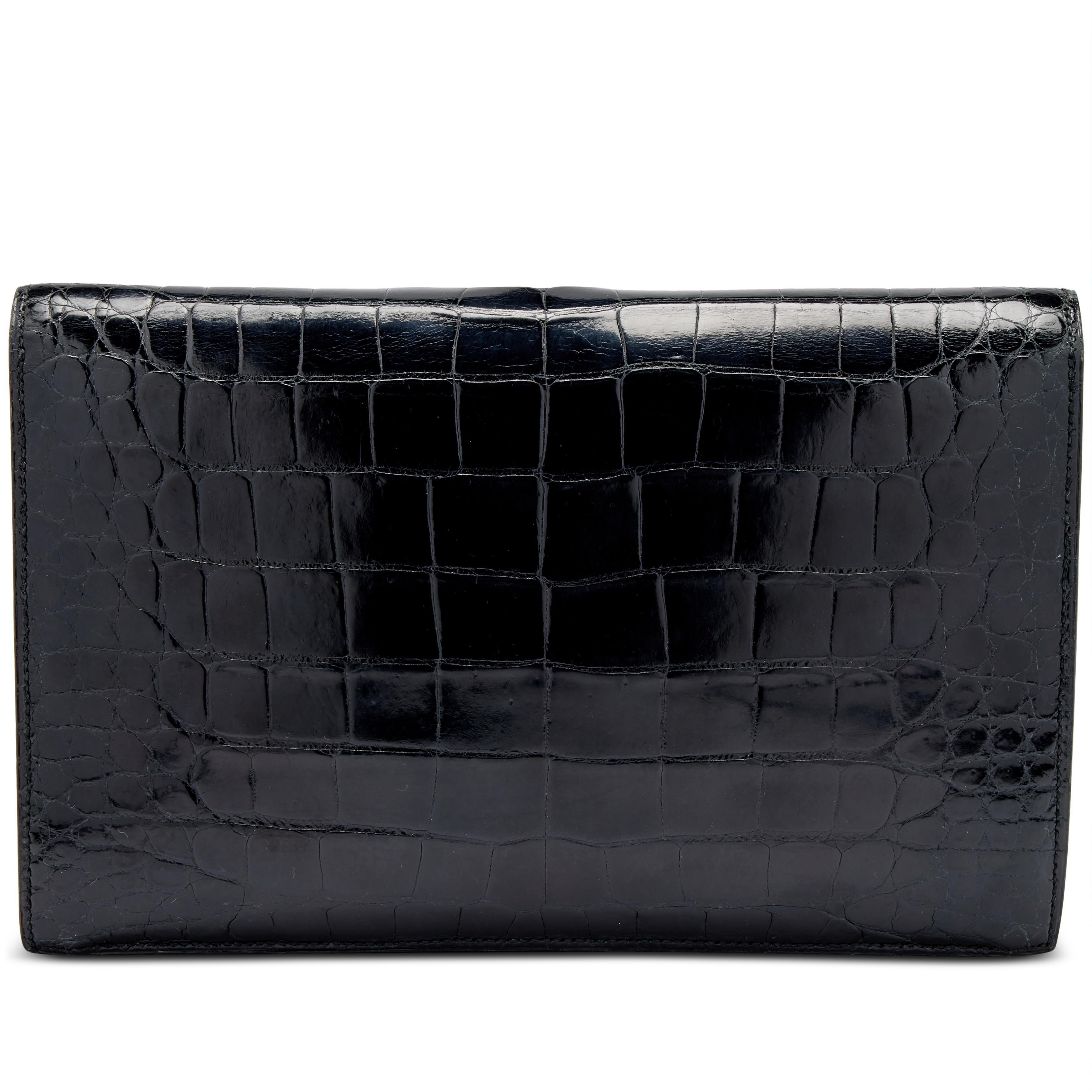 Black Shiny Caiman Crocodile Pan Clutch Gold Hardware, 1970s Luxury