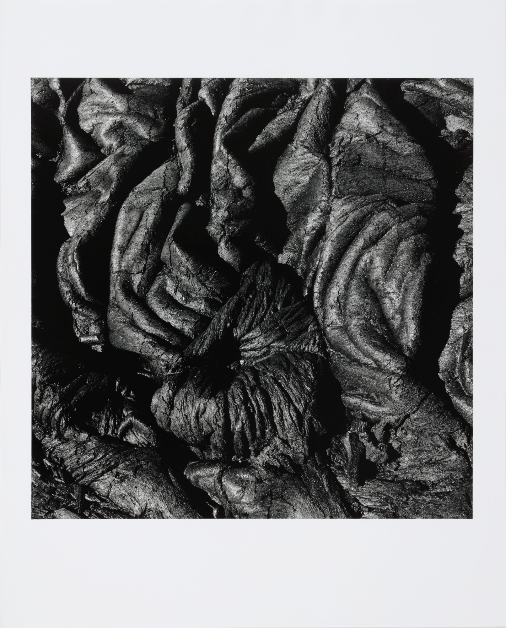 AARON SISKIND | SELECTED IMAGES | Classic Photographs | 2020 | Sotheby's