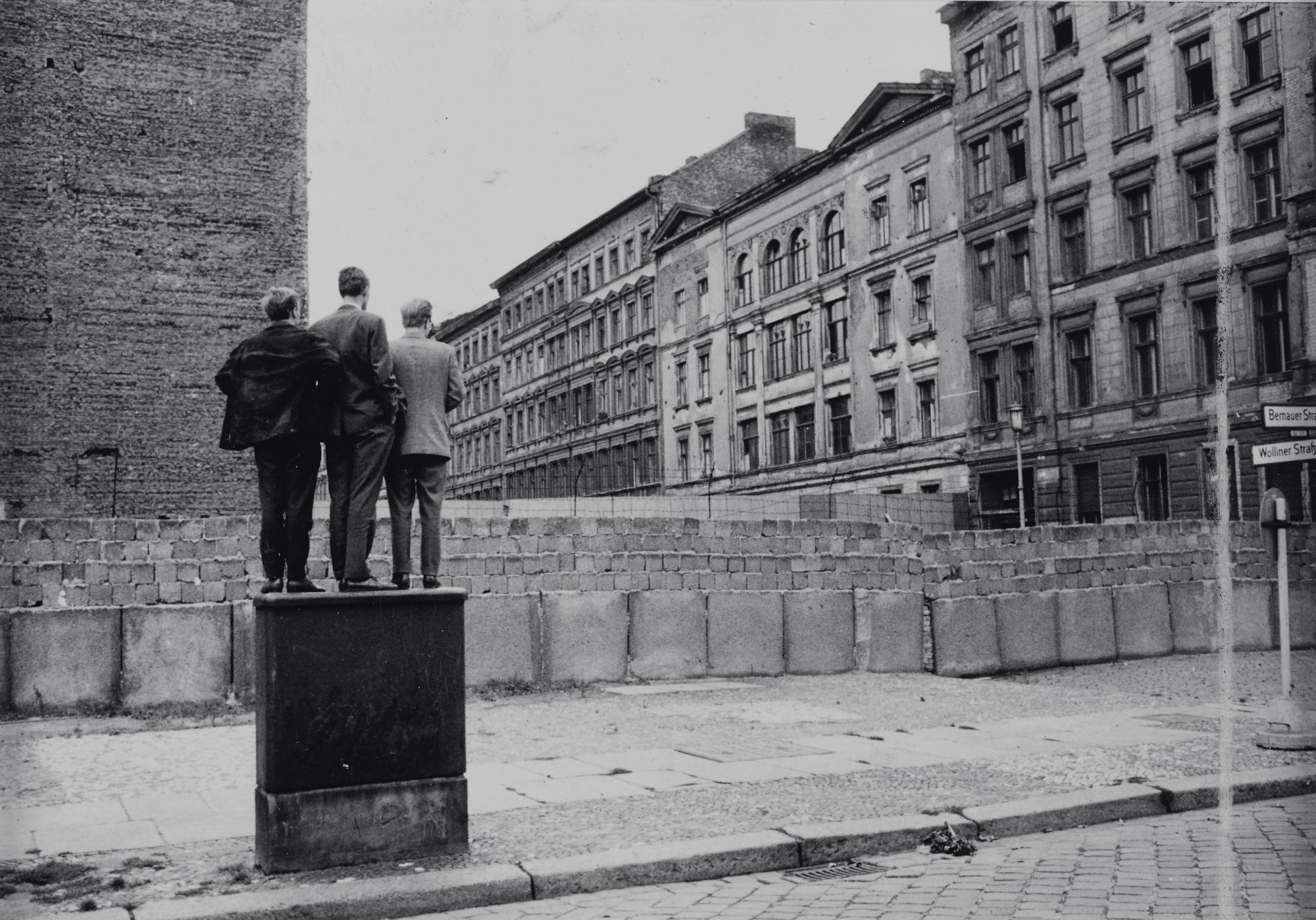 HENRI CARTIER-BRESSON | SELECTED IMAGES | Legends, Landscapes, and