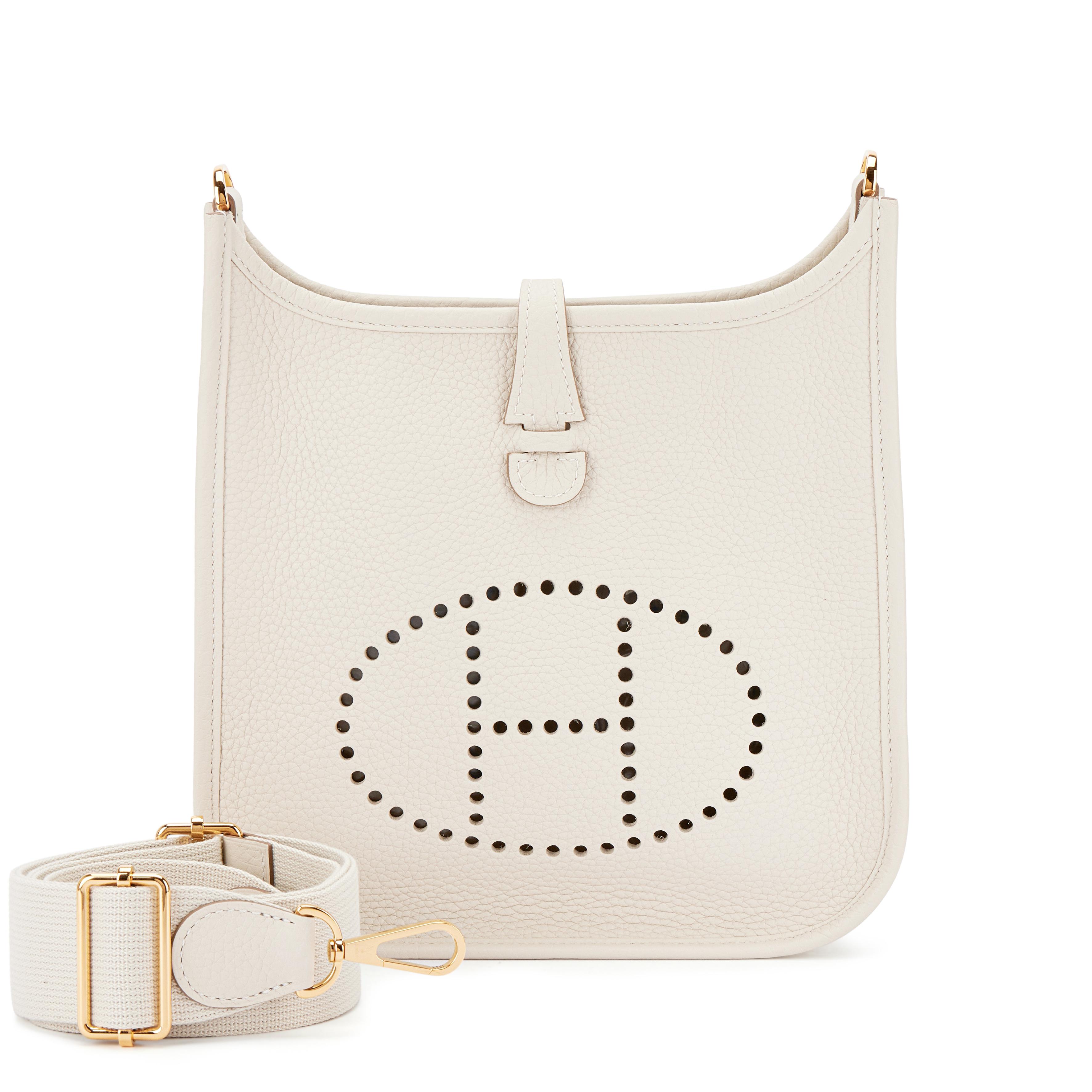 Hermès Craie Clemence Evelyne 23 Poche III Gold Hardware, 2026